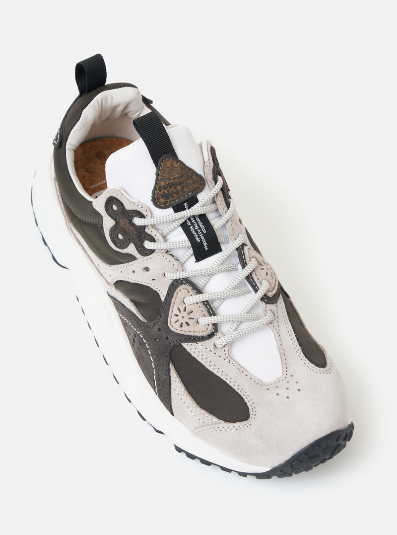 Light Grey/Dark Grey Suede/Nylon Flower Mountain Wave Man