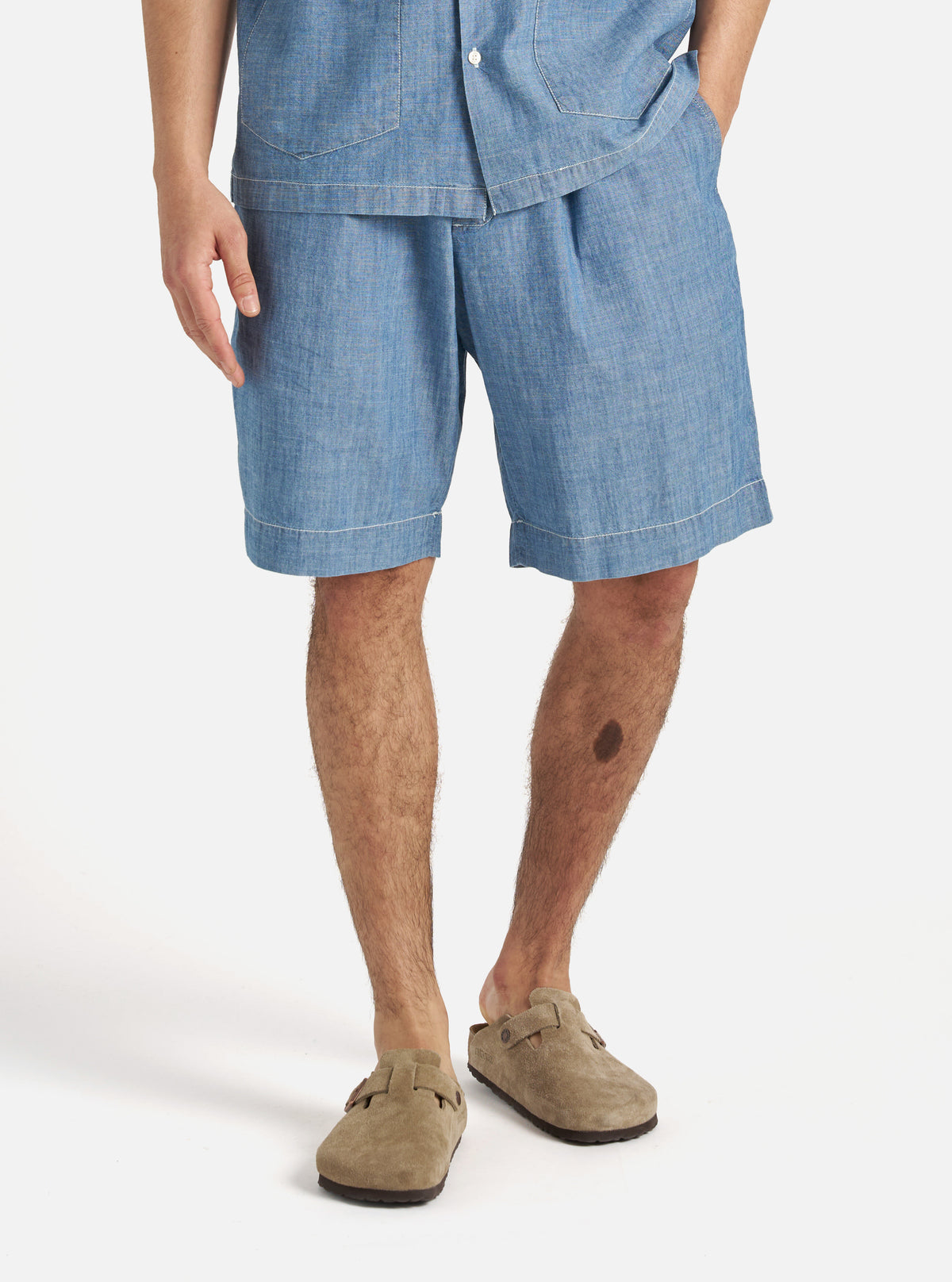Washed Indigo Chambray Pleated Track Short