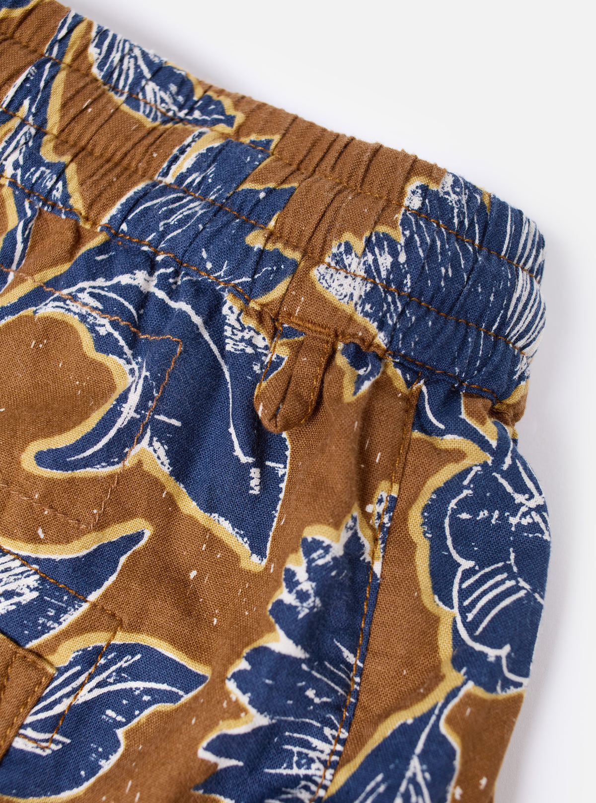 Gold Japanese Flower Simple Short