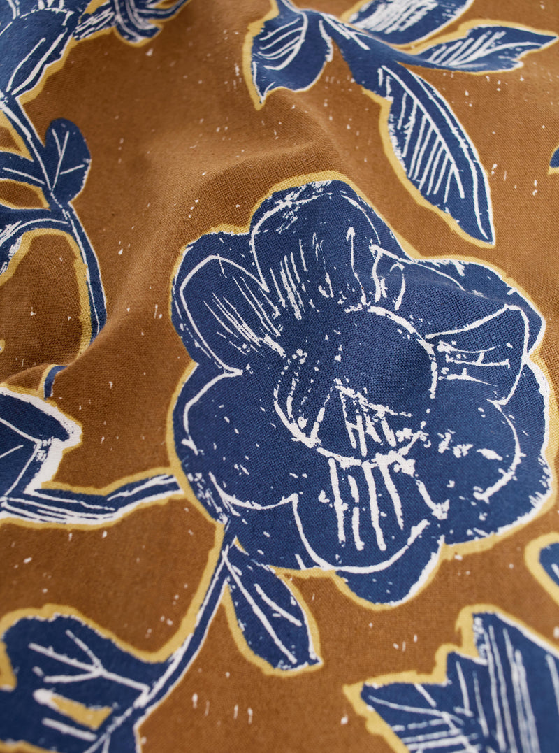 Gold Japanese Flower Simple Short
