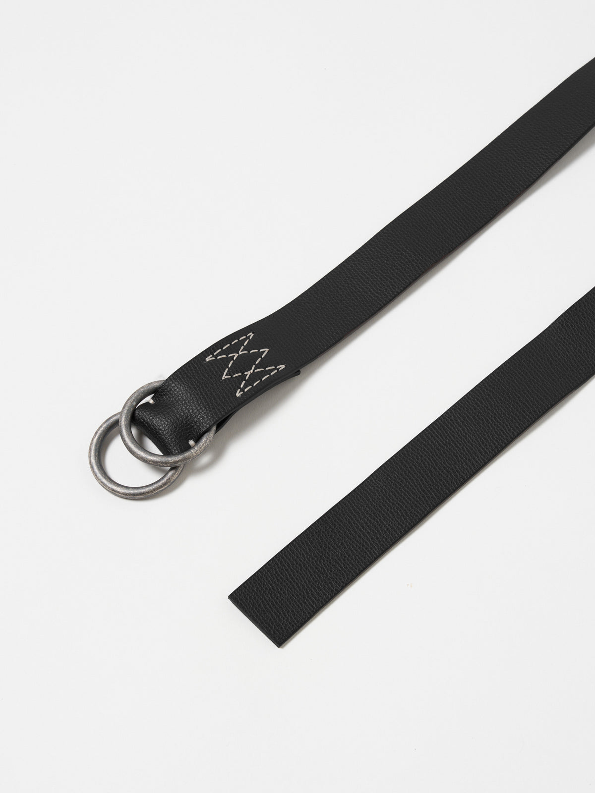 Black Leather O Ring Belt