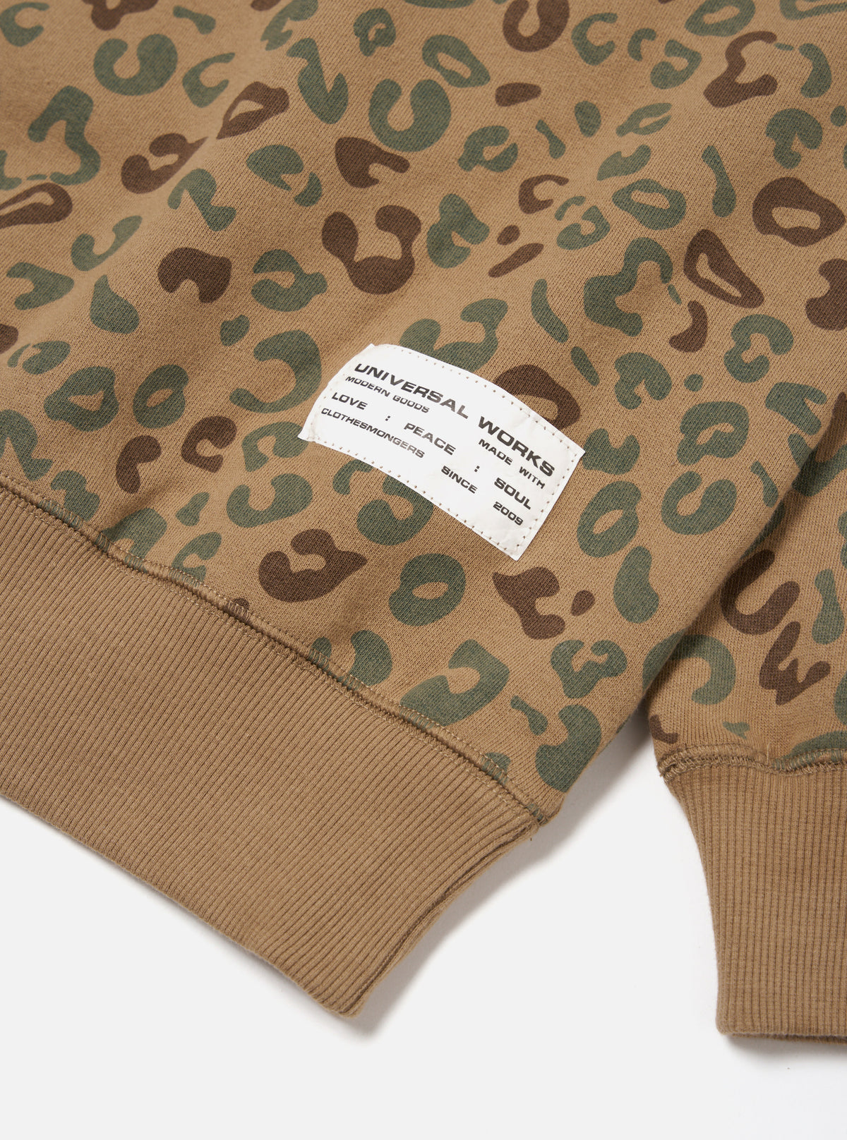 Sand Leopard Brush Back Loose Sweatshirt