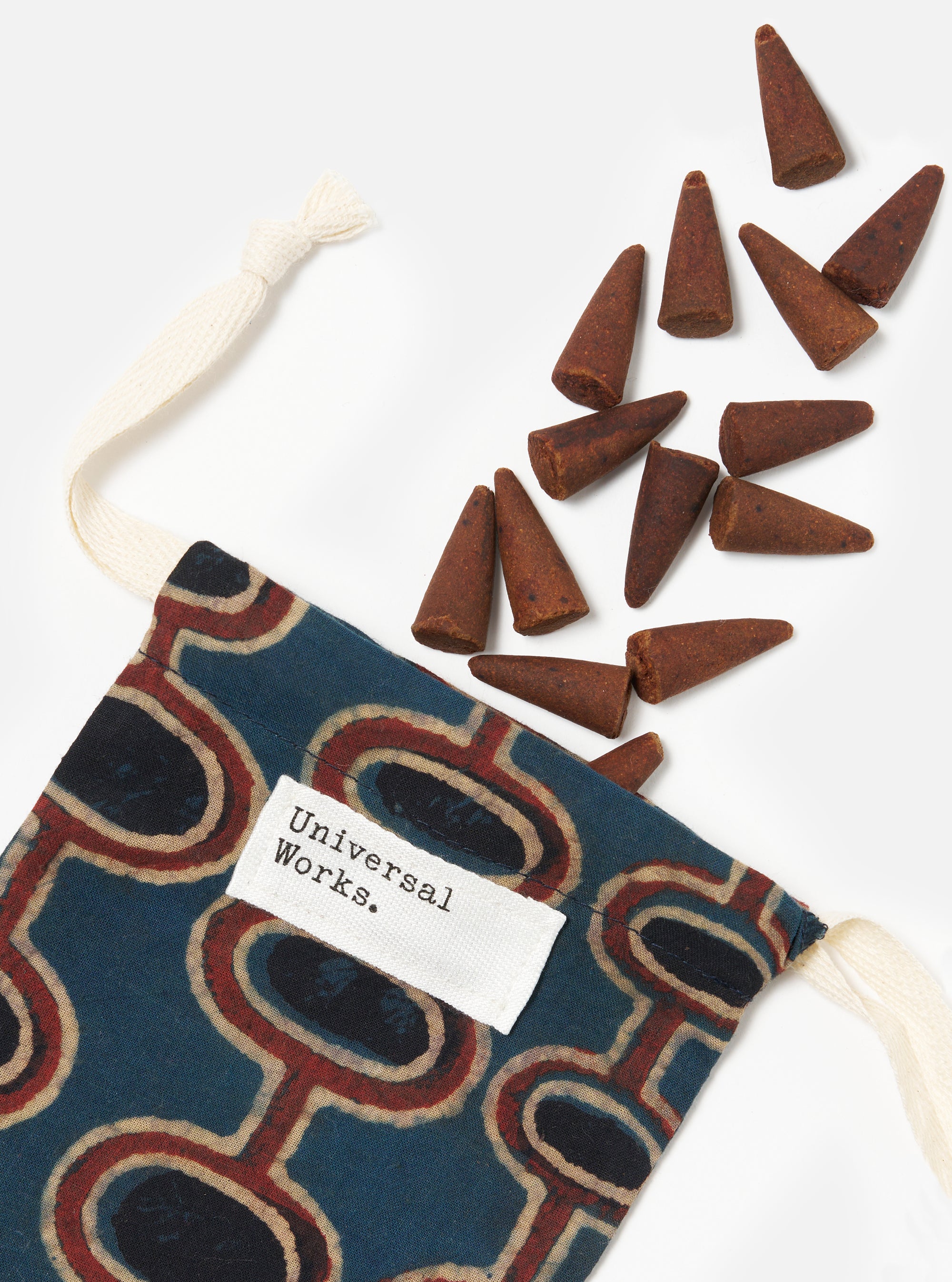 harvest Incense Cones - Eucalyptus, Fir Needle & Patchouli  - 20 pack.