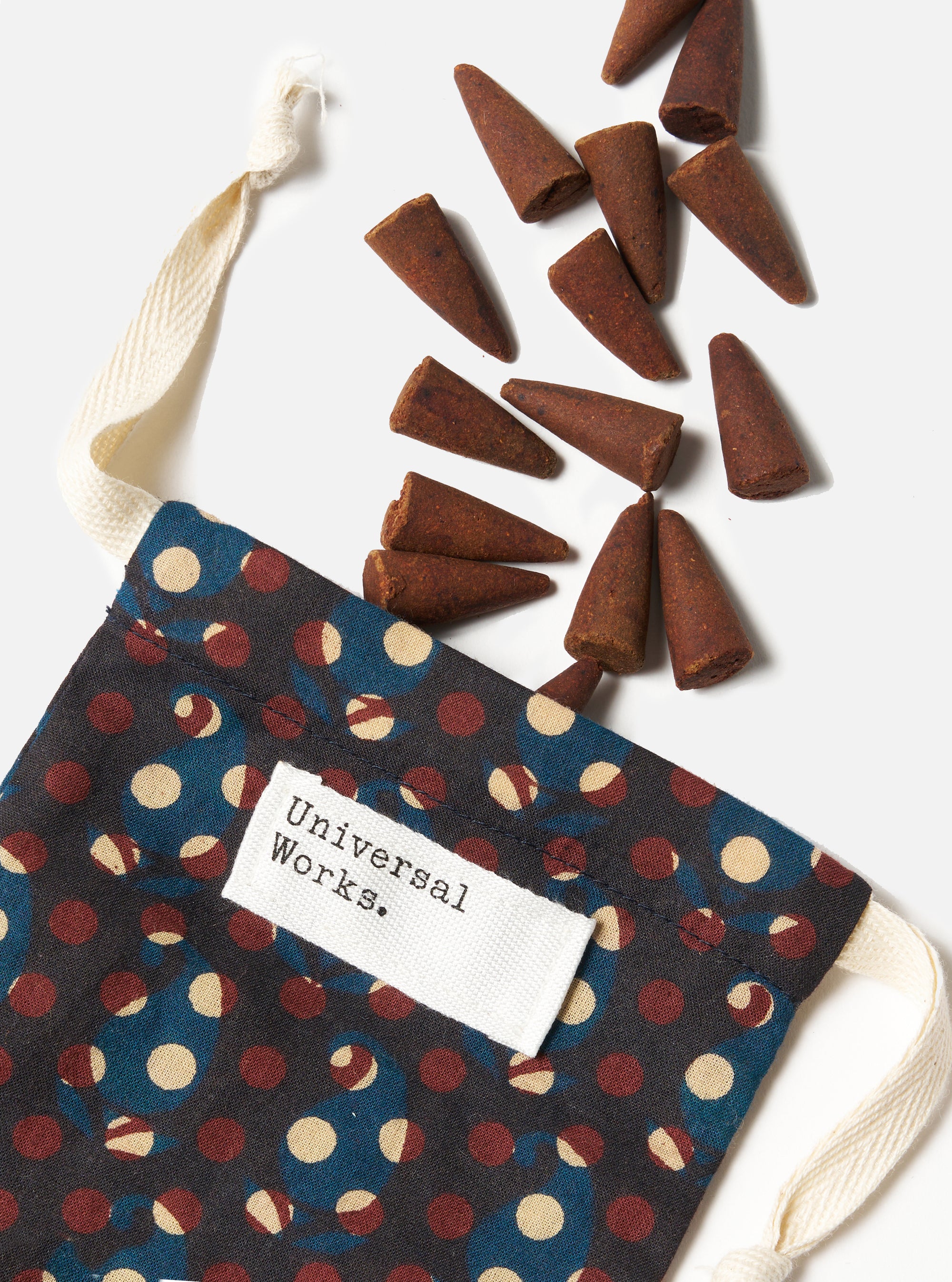 harvest Incense Cones - Eucalyptus, Fir Needle & Patchouli  - 20 pack.