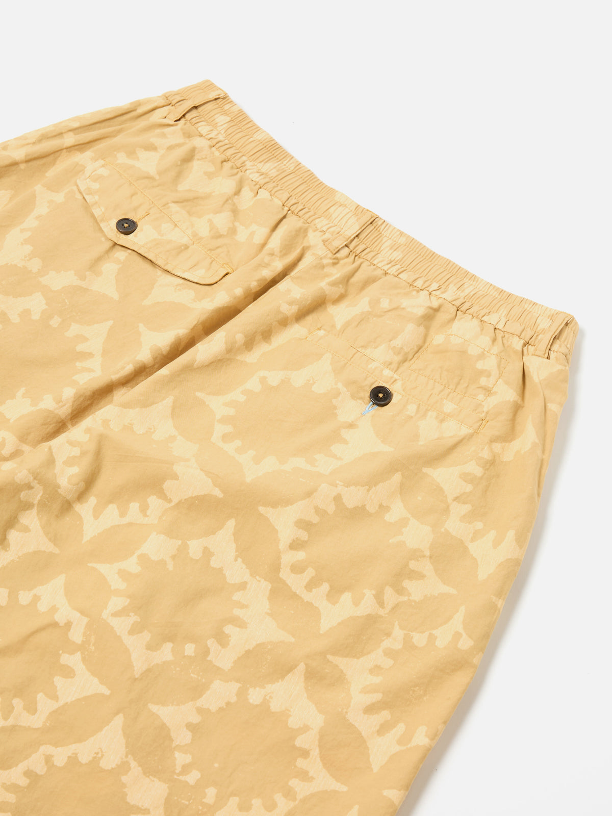 Sand Over Dyed Sun Print Pleated Track Short