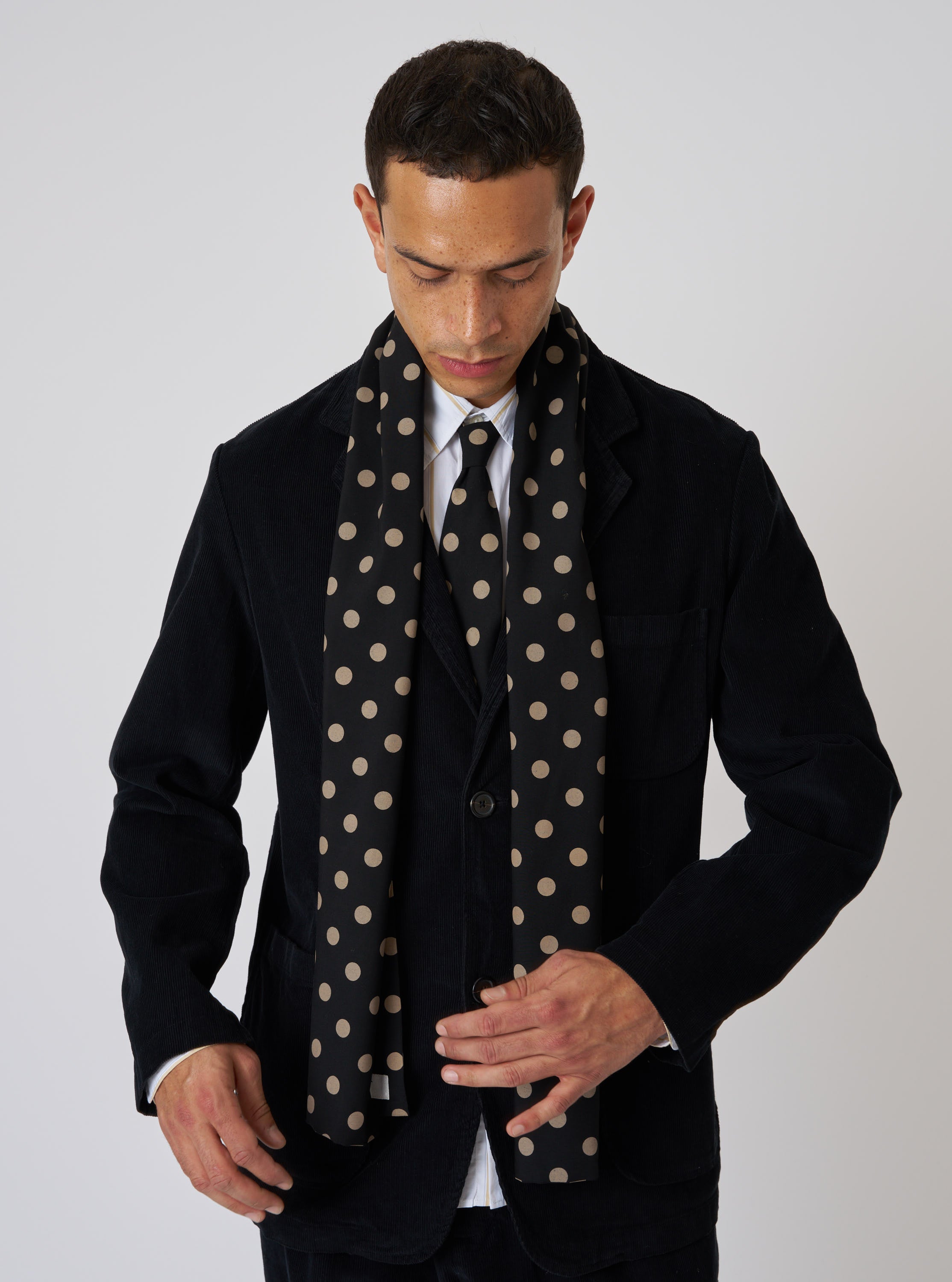 Men's Black Bold Dot Print Rayon Evening Scarf – Universal Works