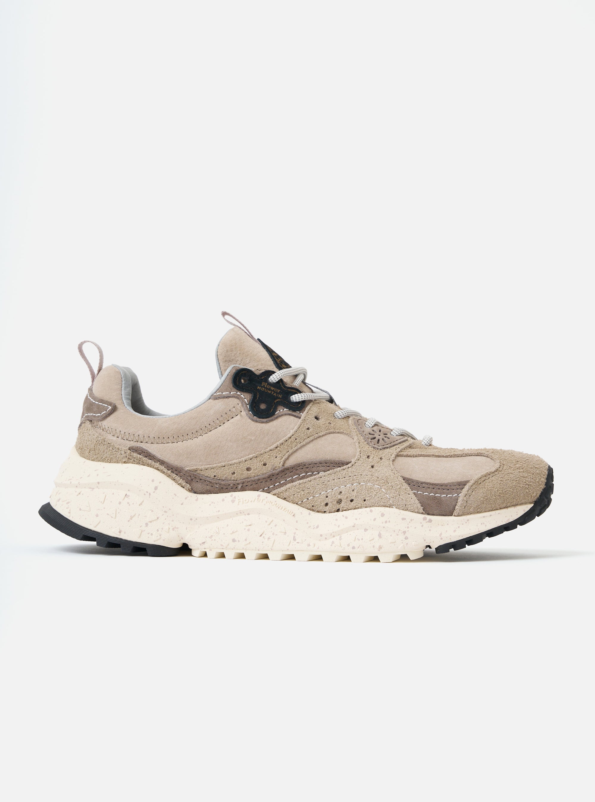 Dove Hairy Velour/Suede Flower Mountain Wave Man