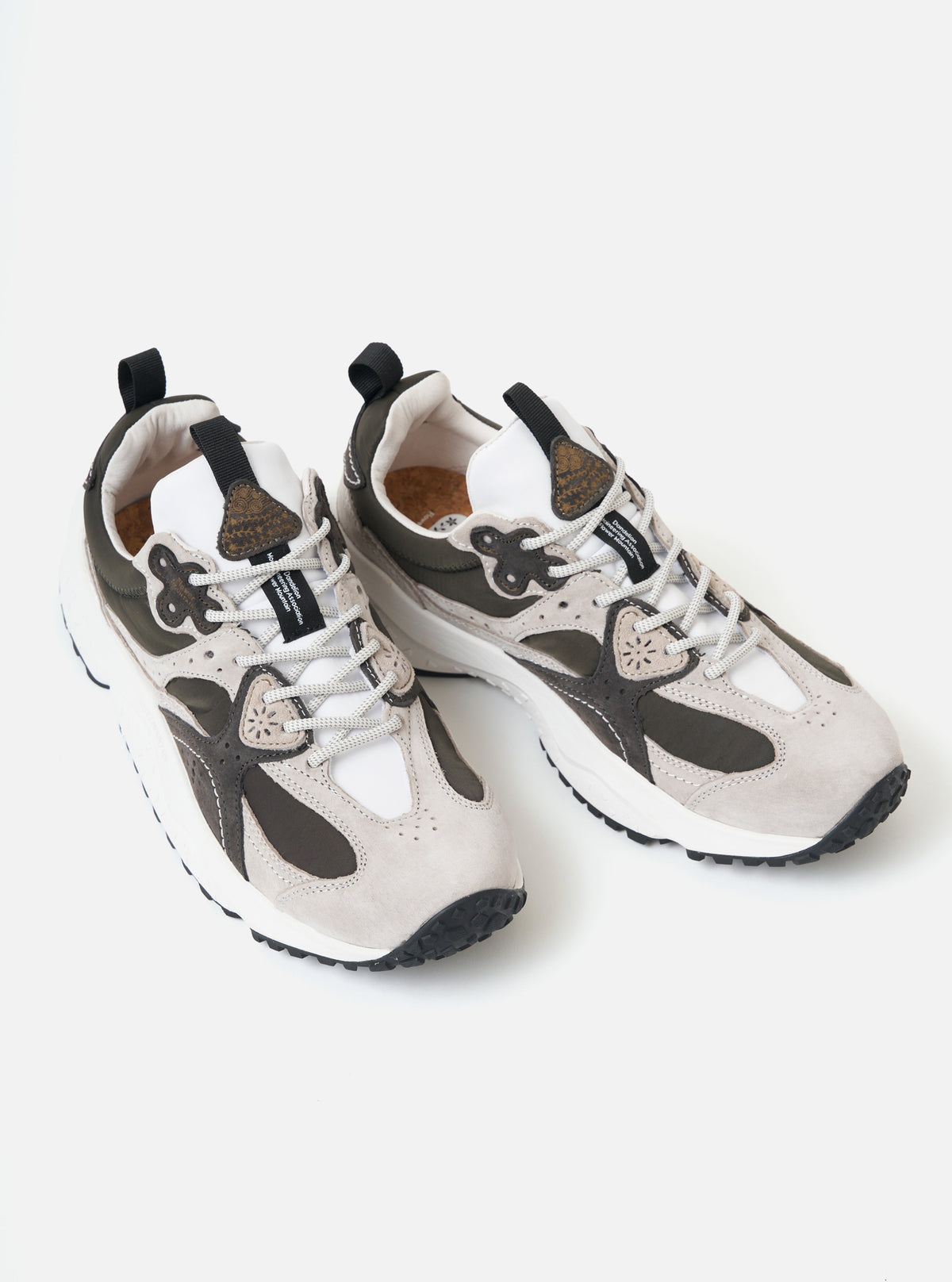 Light Grey/Dark Grey Suede/Nylon Flower Mountain Wave Man
