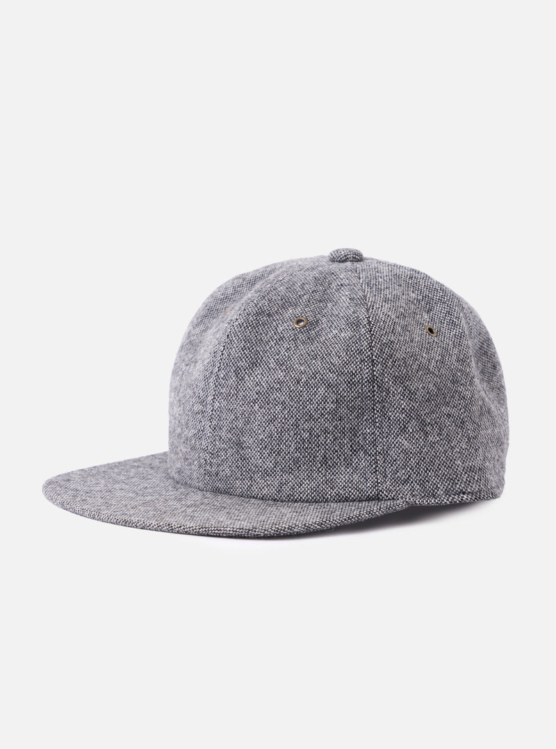 cableami® Black/White Recycled Tweed Cap
