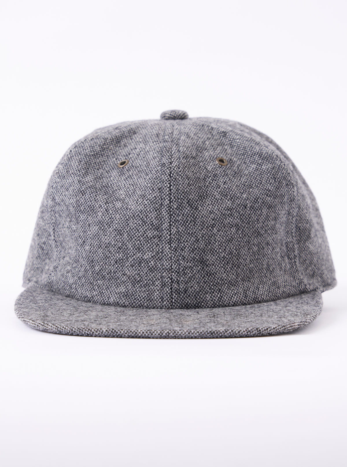 cableami® Black/White Recycled Tweed Cap