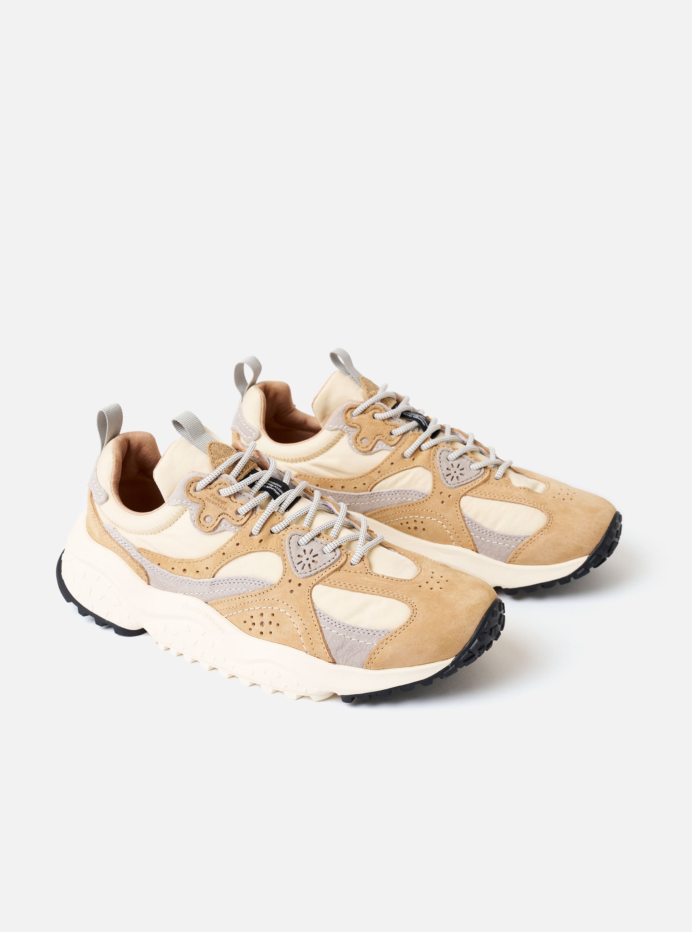Flower Mountain Beige/Cream/Light Grey Suede/Nylon Wave Uni