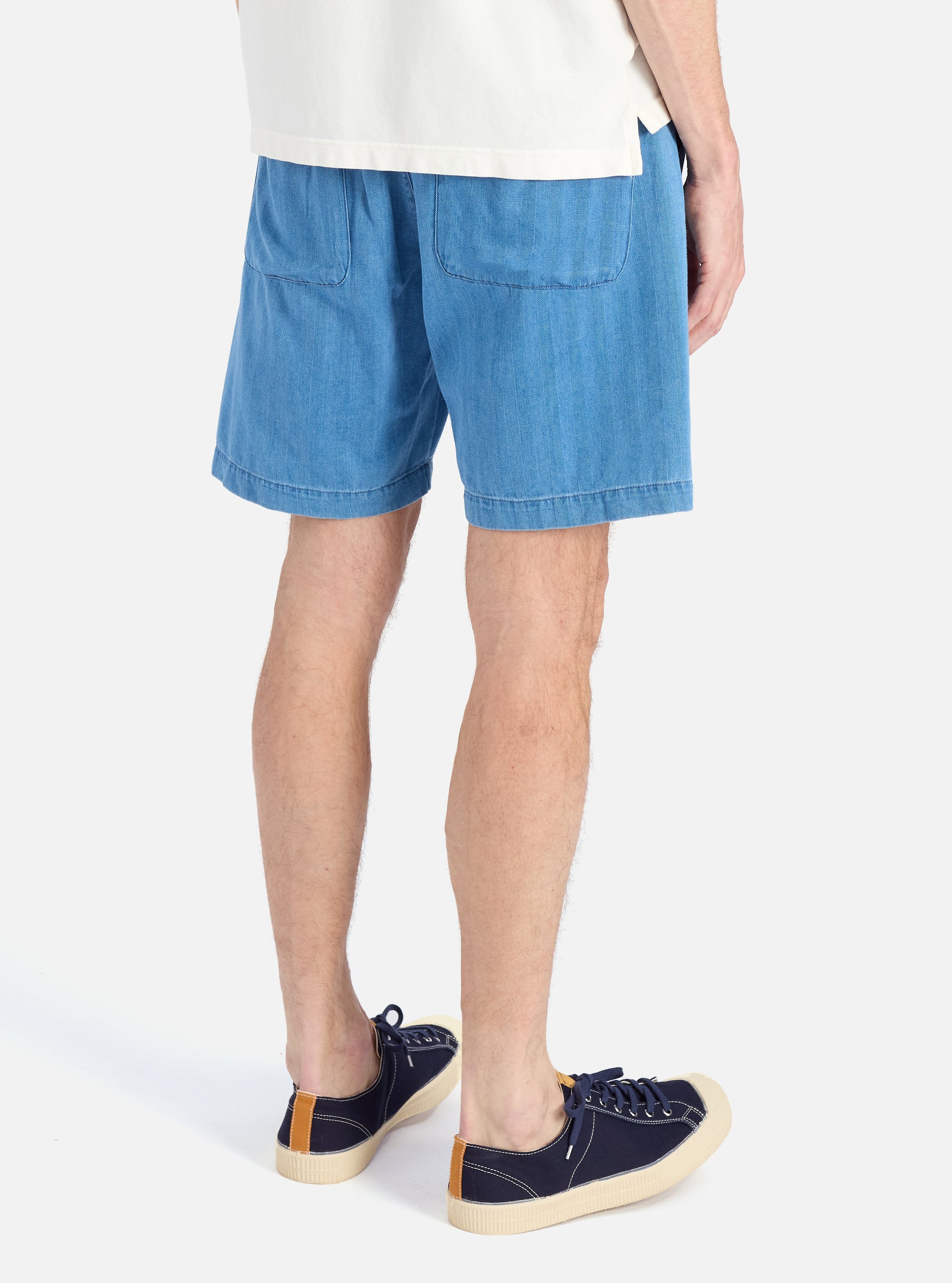Washed Indigo Herringbone Denim Simple Short
