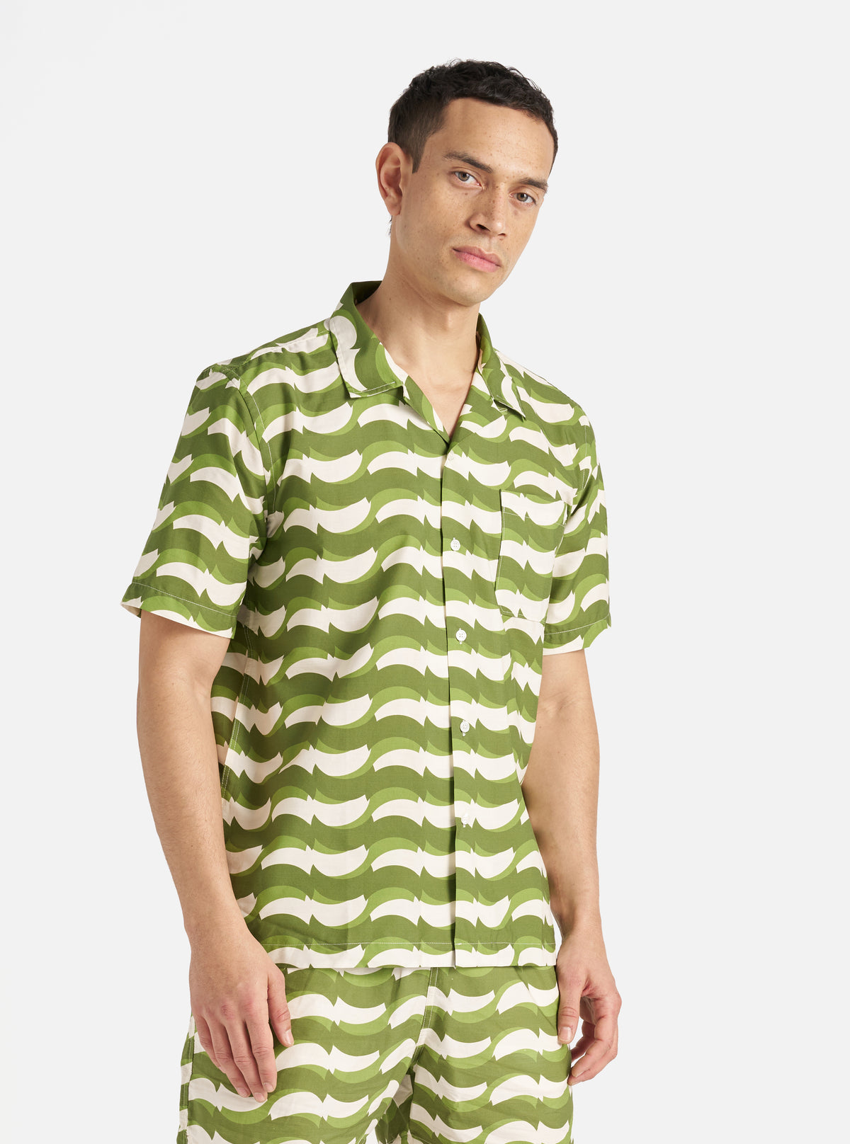 Green Geo Wave Print Cotton Road Shirt