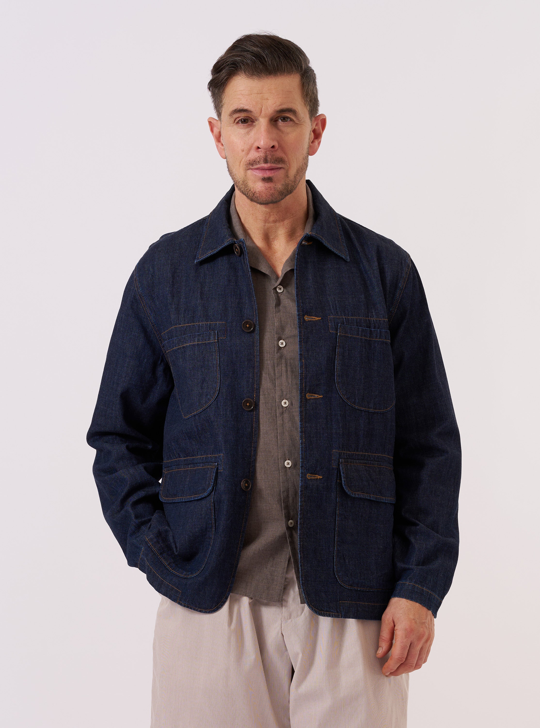 Men's Indigo Kaihara LT WT Denim Chore Jacket – Universal Works