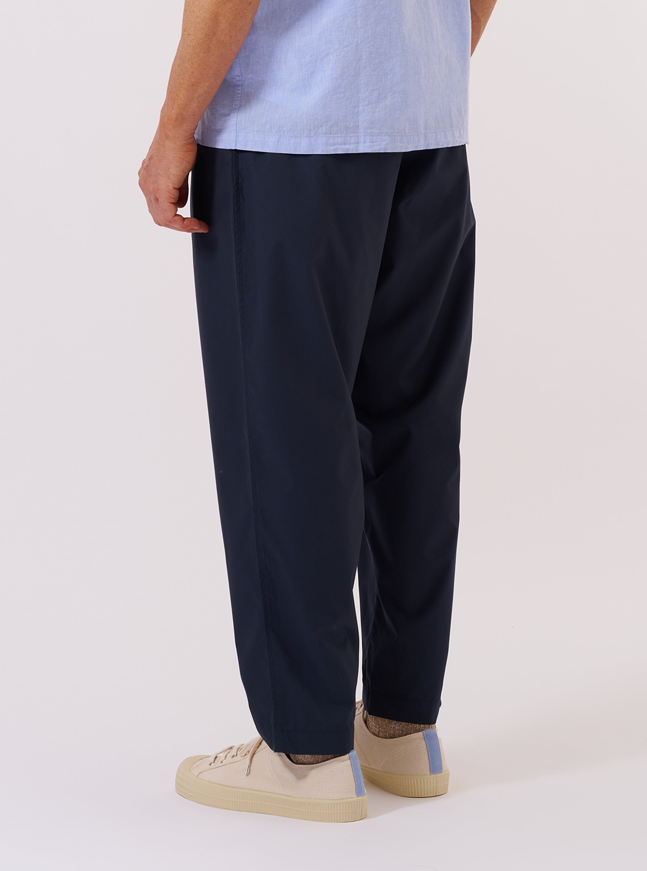 Men's Navy Recycled Poly Tech Pleated Track Pant – Universal Works