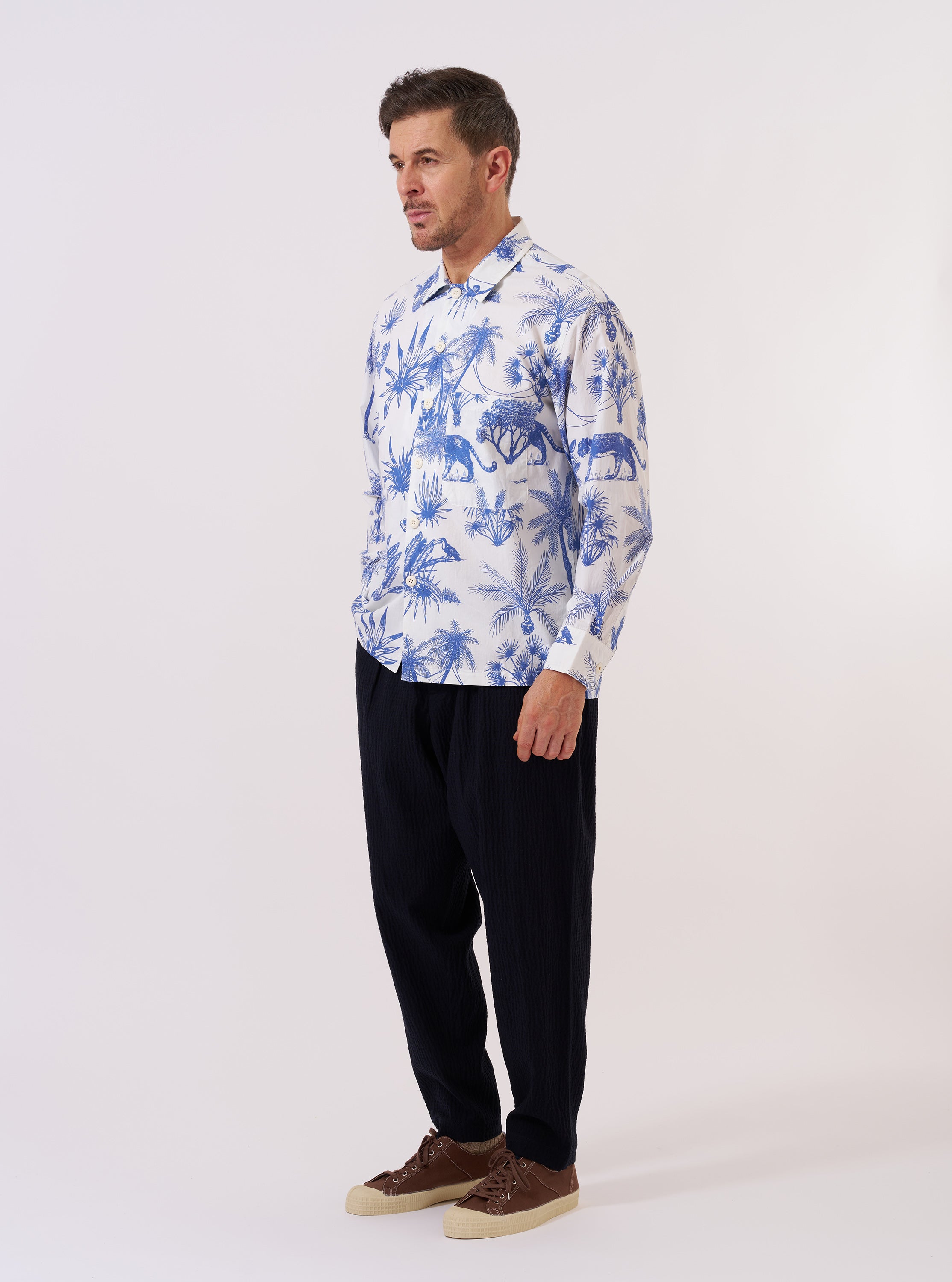 Men's White Jungle Toile Poplin Fatigue Shirt – Universal Works