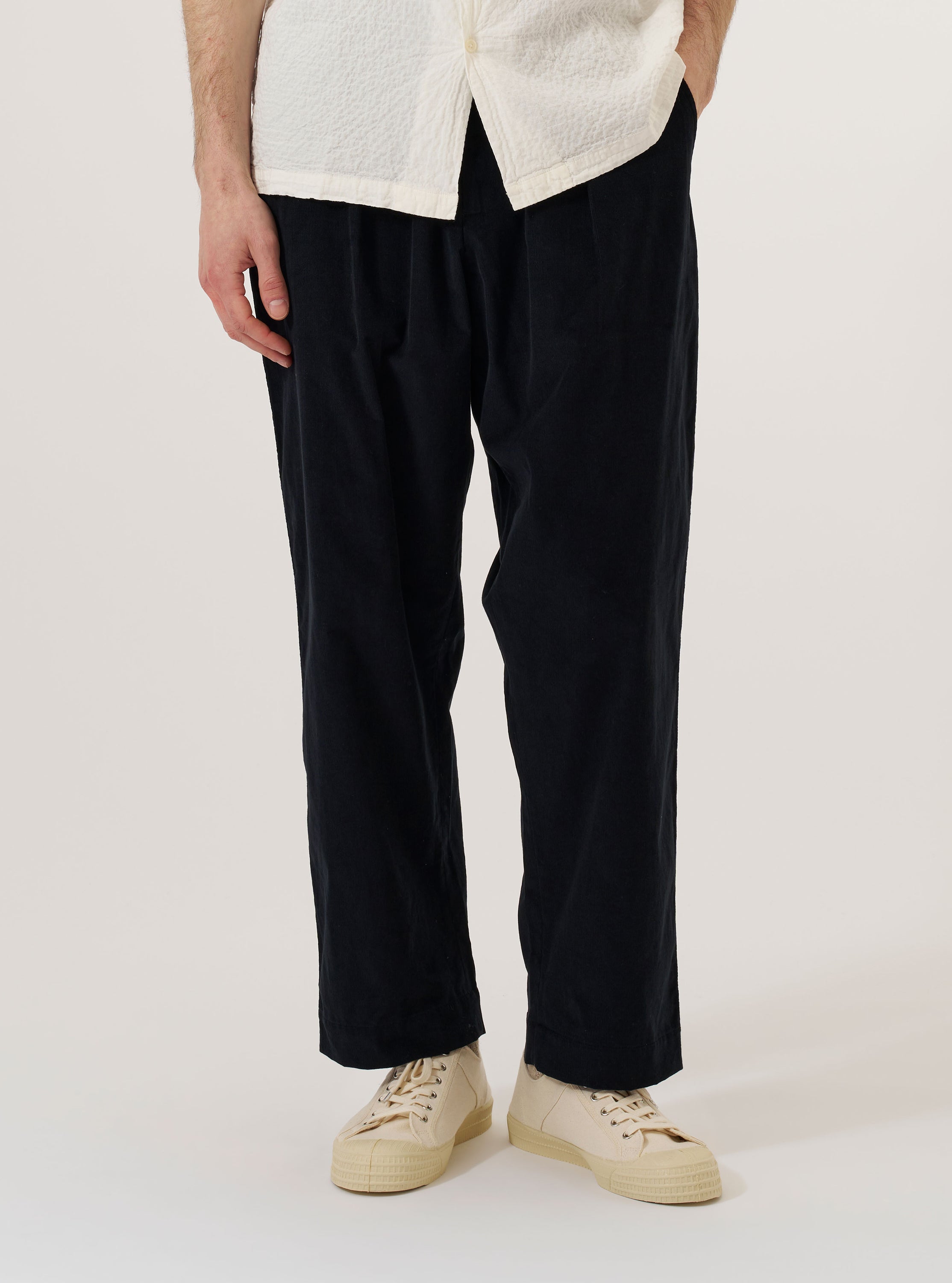 Men's Black Organic Fine Cord Oxford Pant – Universal Works