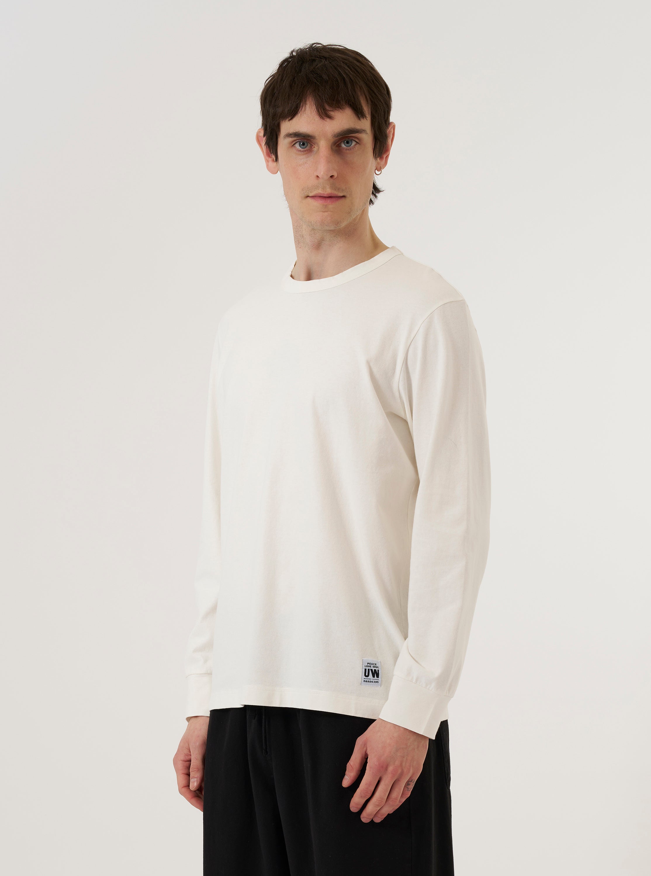Men's Antique White Recycled/Bio Jersey Henry L/S Tee – Universal