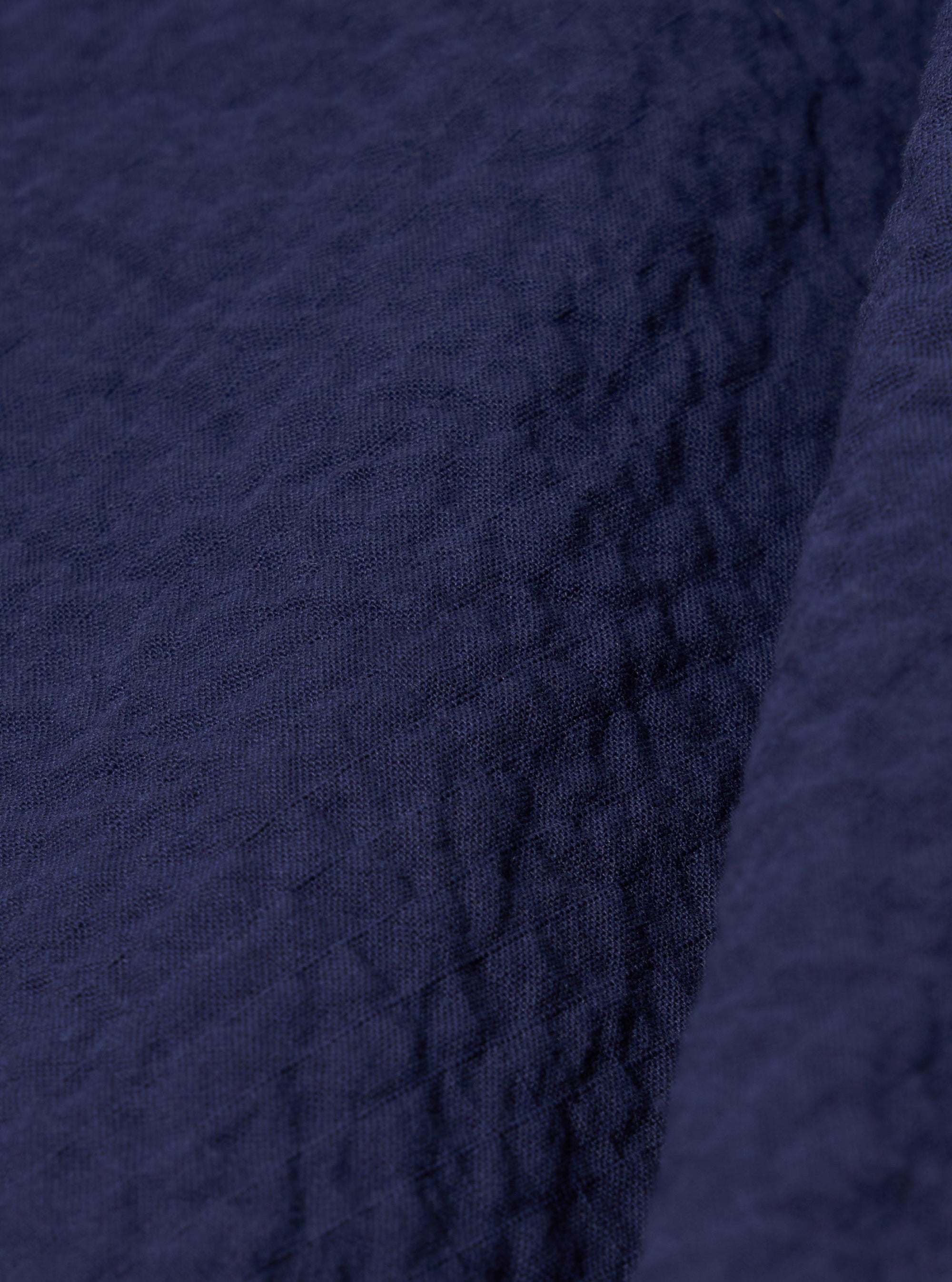 Navy Arten Seersucker Attendant Shirt