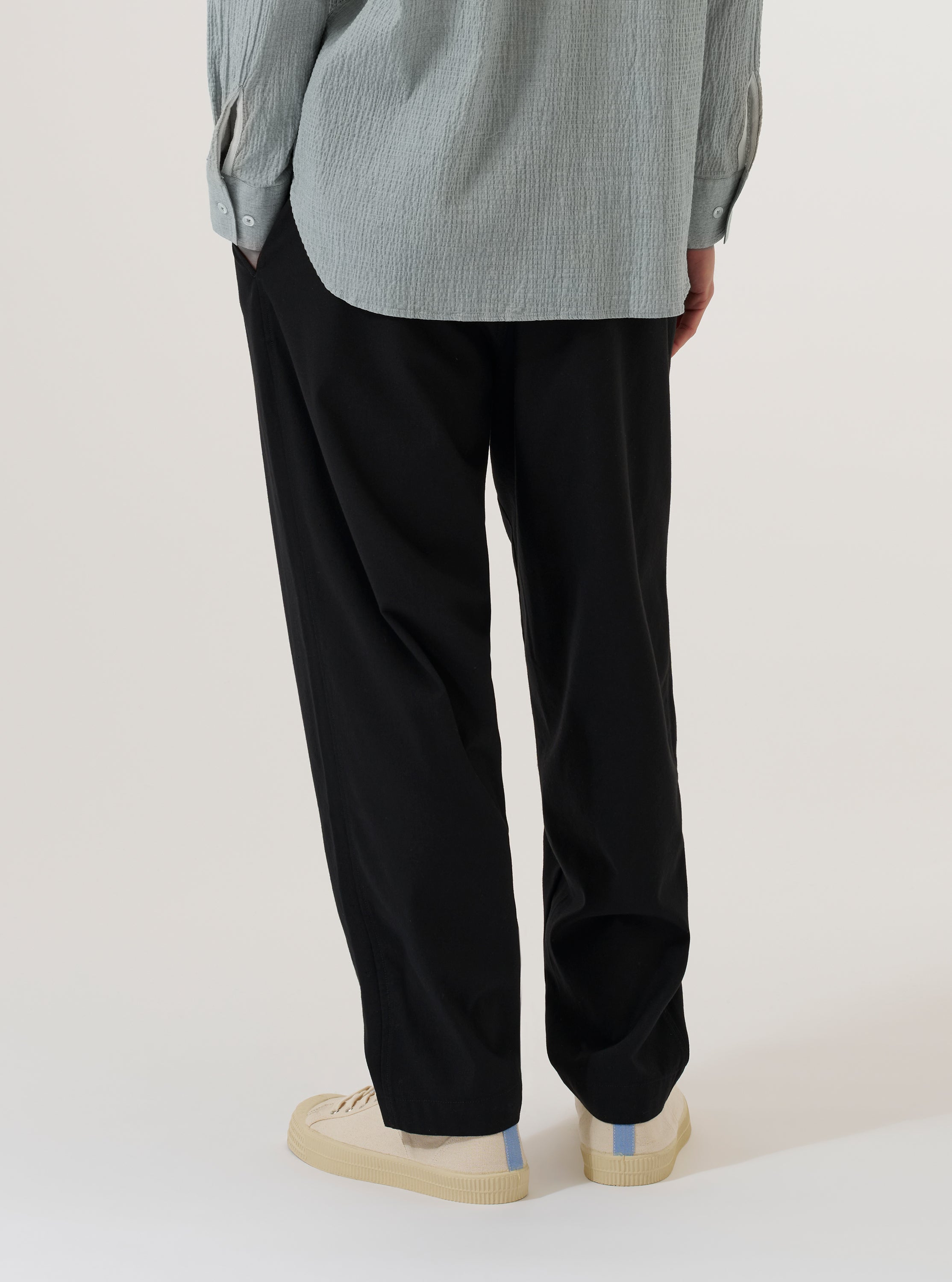 Men's Black Cotton Pleated Track Pant – Universal Works