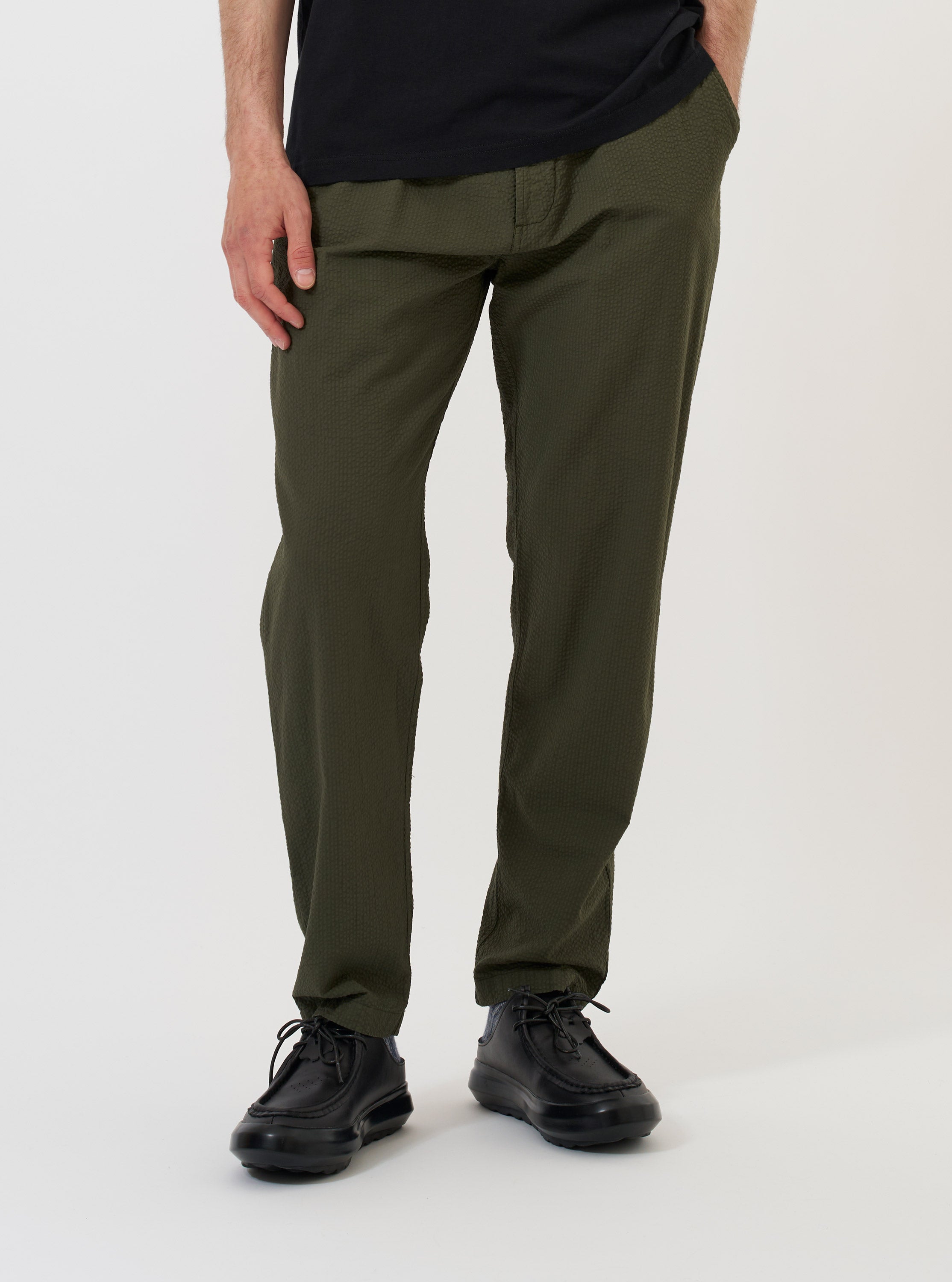 Men's Olive Merida Seersucker Military Chino – Universal Works