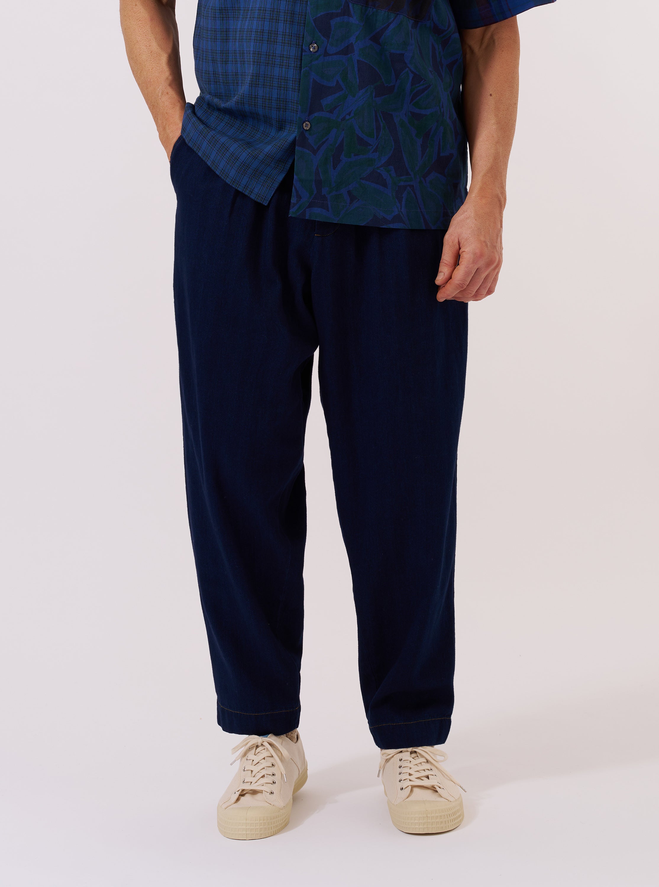 Men's Indigo Recycled Herringbone Pleated Track Pant – Universal Works