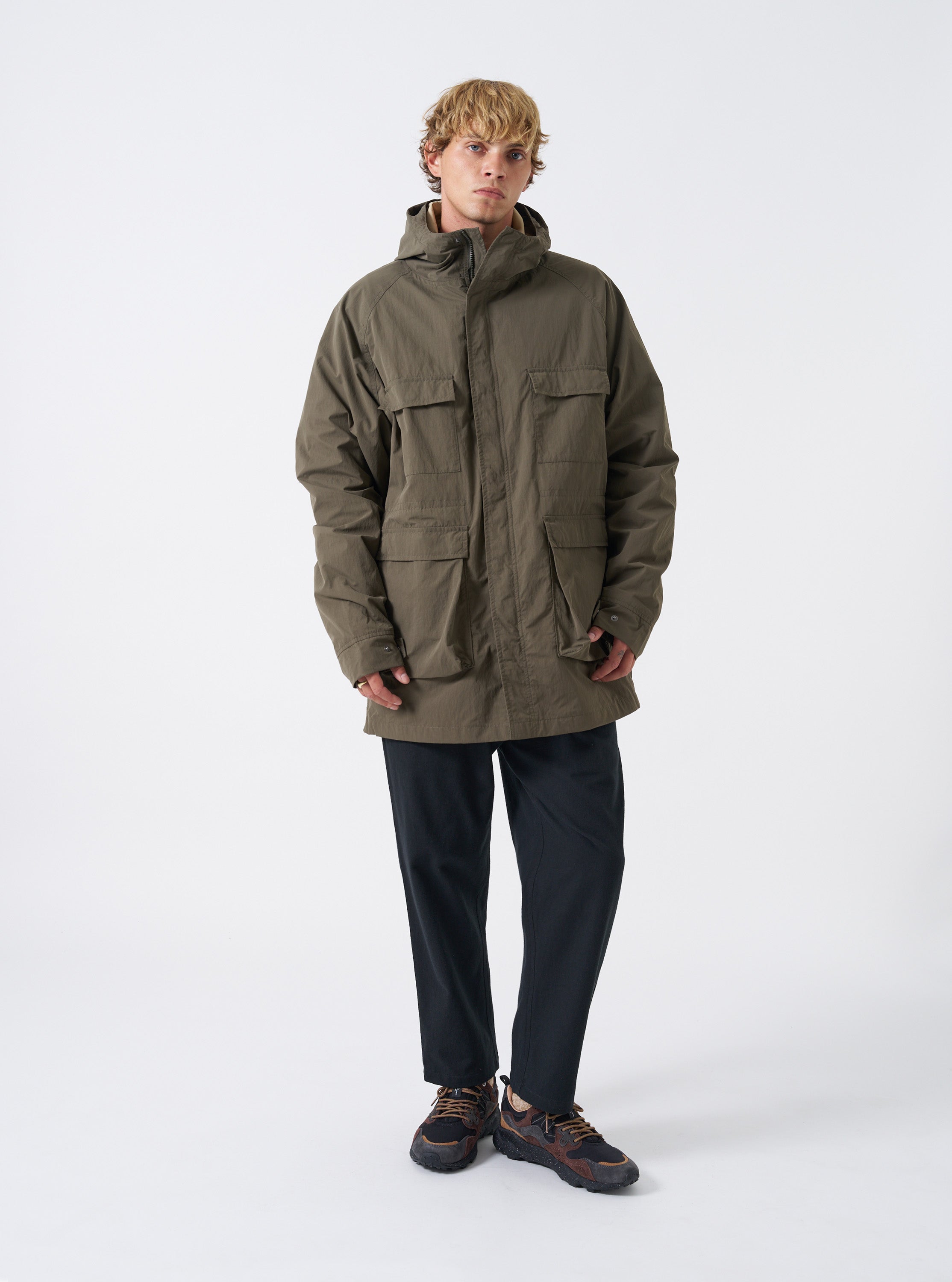 Men's Olive WR Recycled Nylon Peak Parka – Universal Works