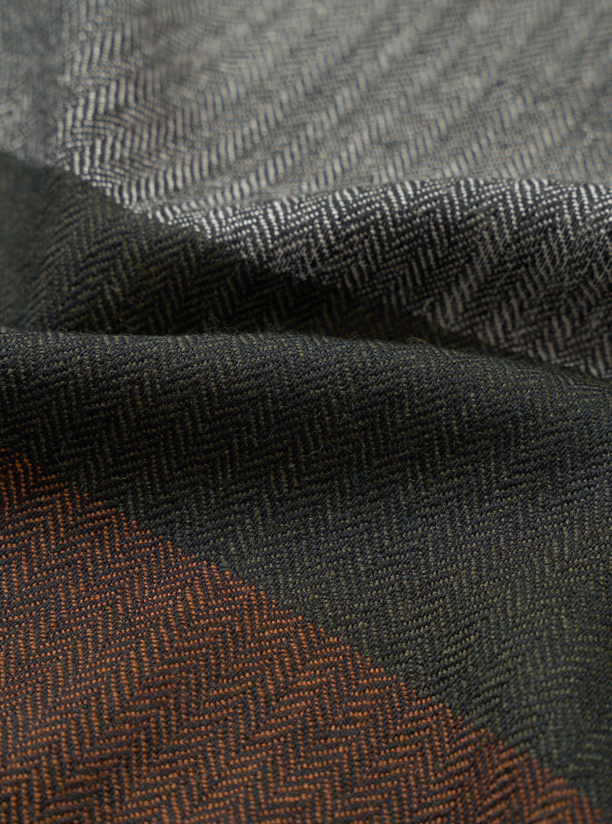 Grey Reversible Wool Himalayan Scarf