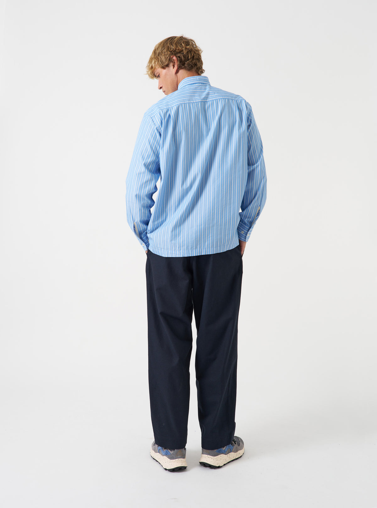 Navy Lucca Suiting Oxford Pant