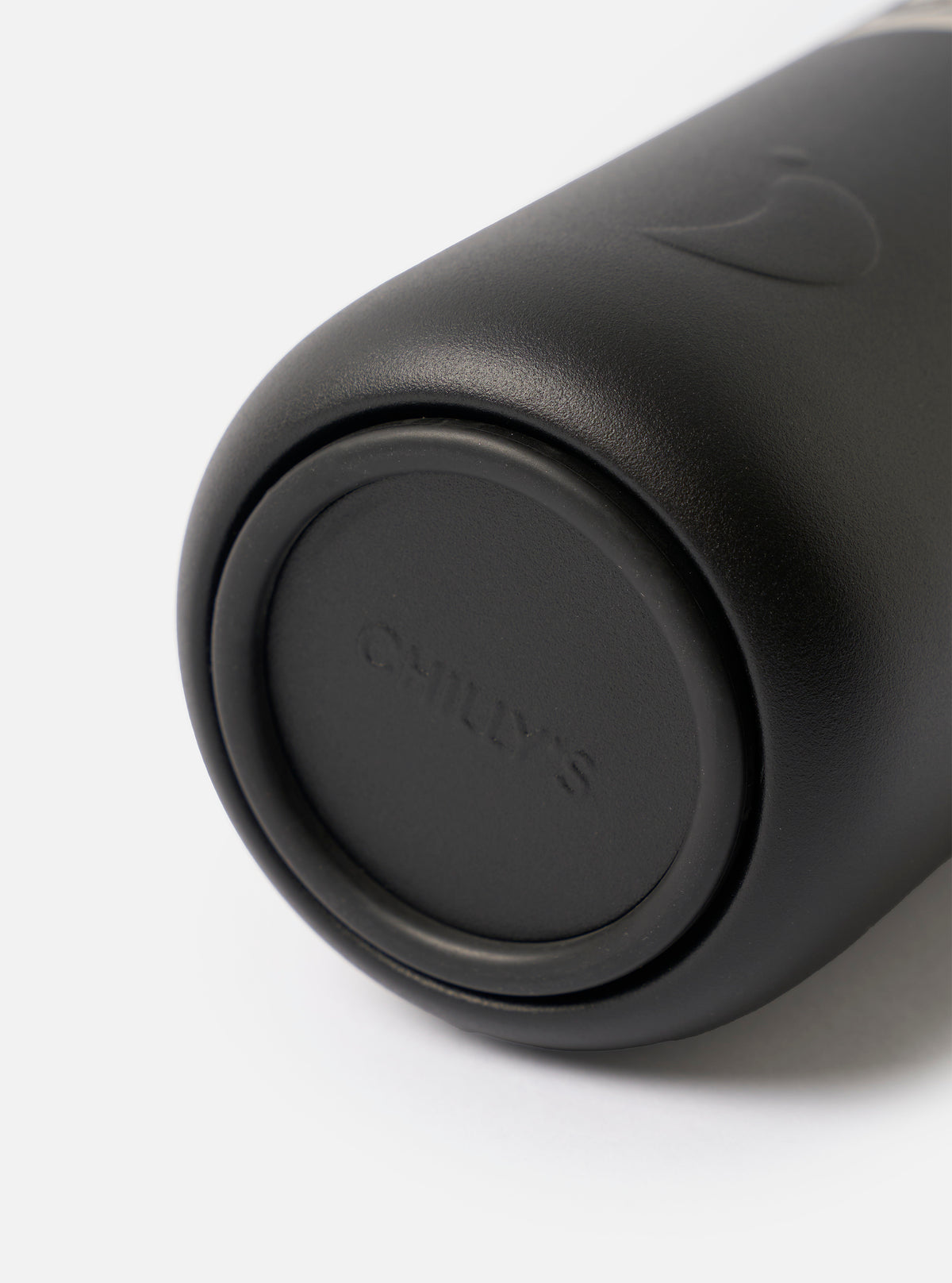 Chilly's x Universal Works Onyx Series 3 500ml Water Bottle