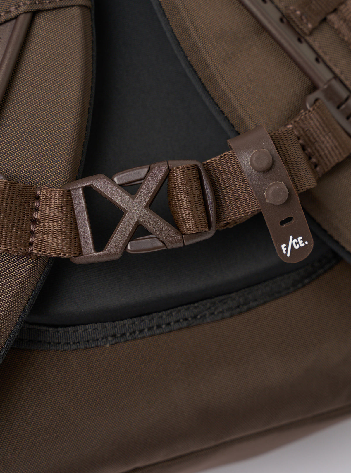 F/CE.® Brown 420 re/cor Daytrip BP 2.0