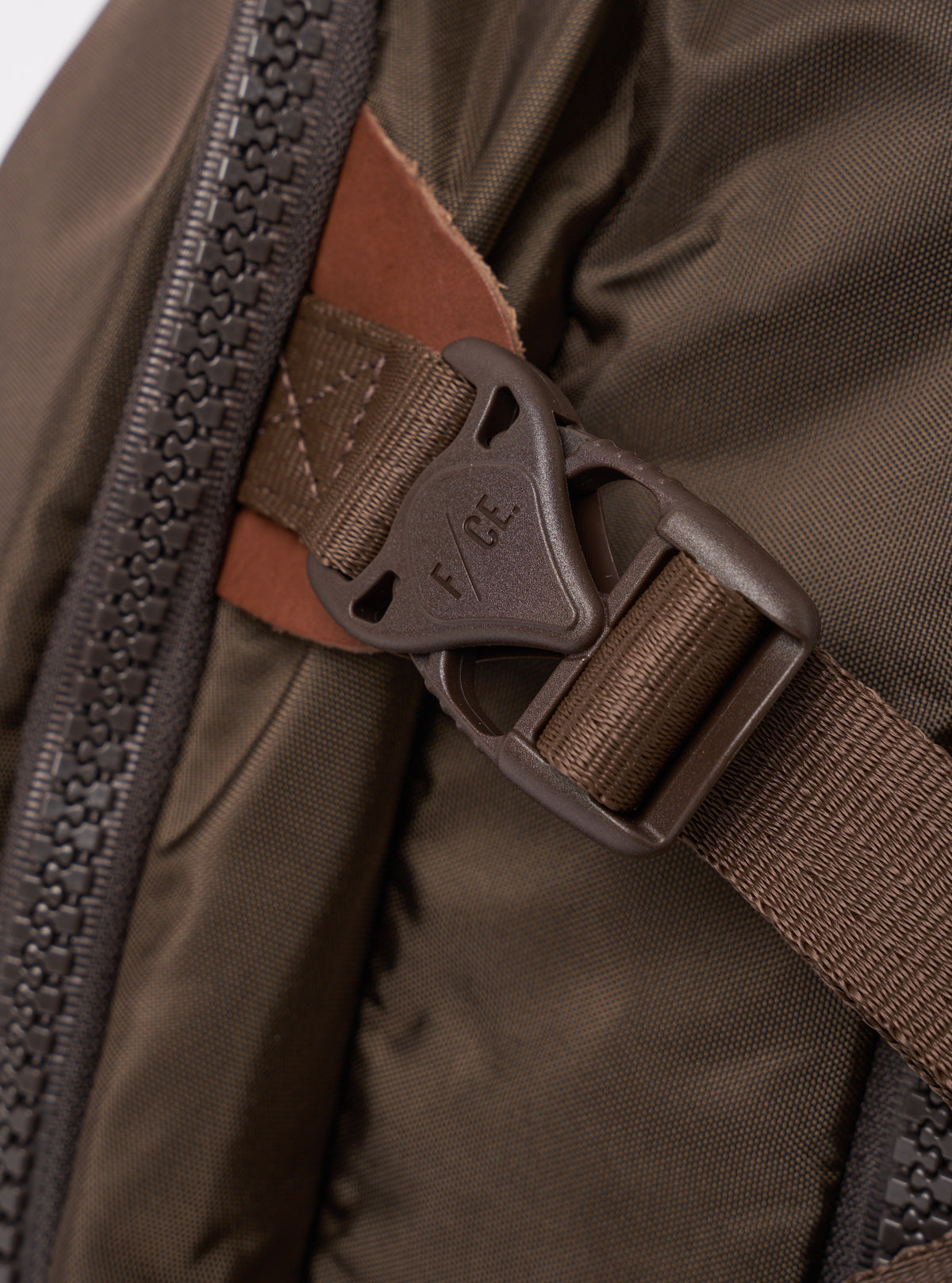 F/CE.® Brown 420 re/cor Travel BP 2.0