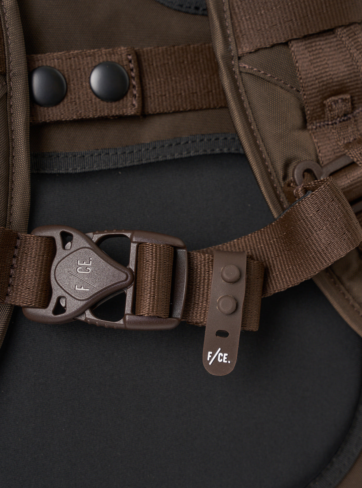 F/CE.® Brown 420 re/cor Travel BP 2.0