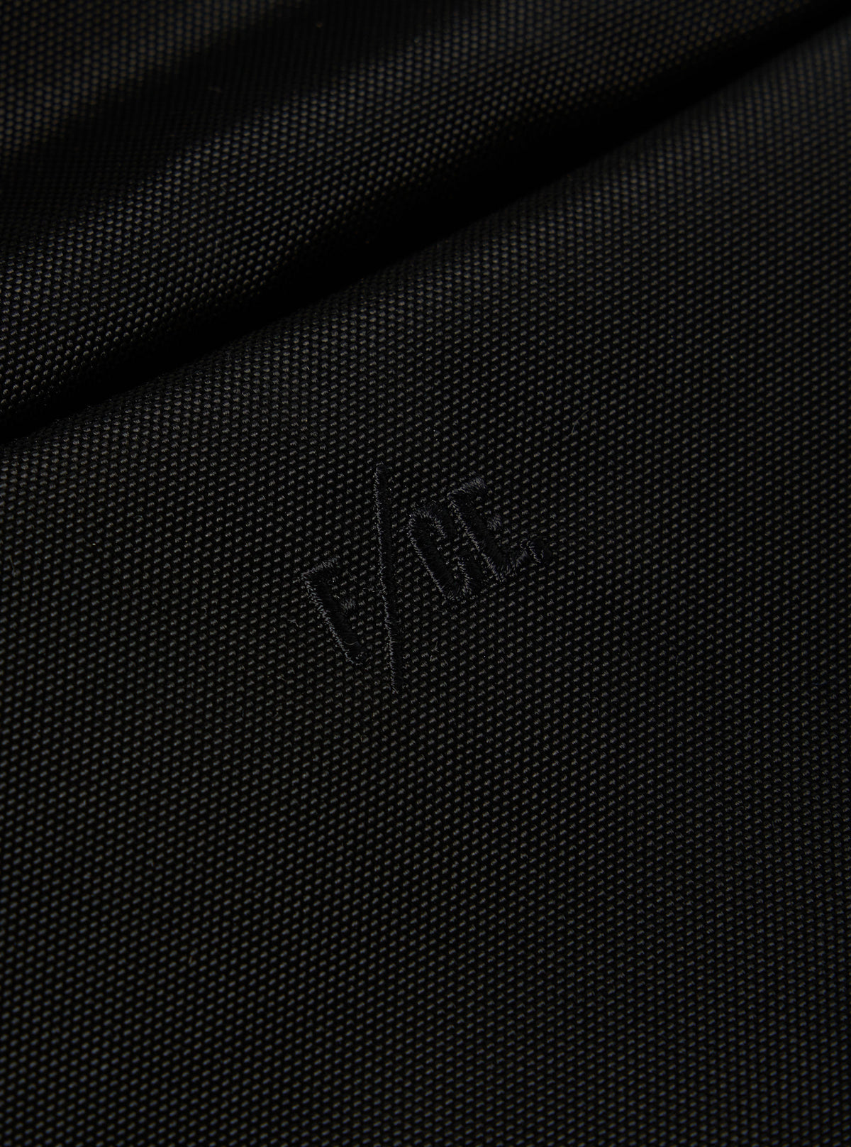 Black F/CE.® 420 re/cor Sacoche