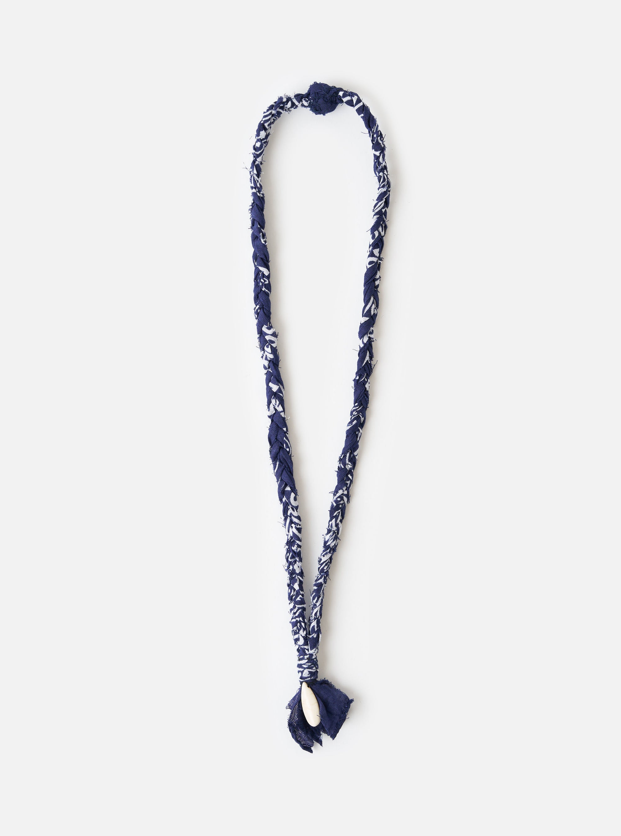 Hanami of Rome Blue/White Turquoise Pendant Bandana Necklace No.51