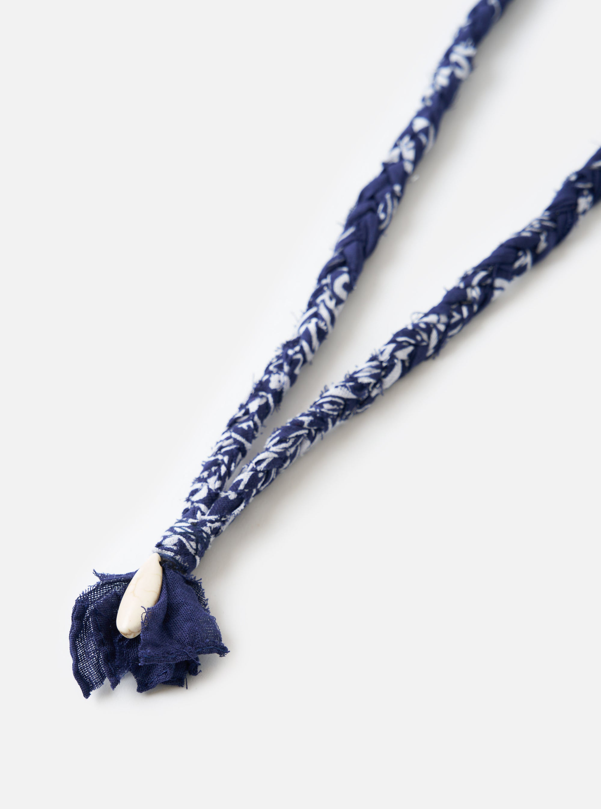 Hanami of Rome Blue/White Turquoise Pendant Bandana Necklace No.51