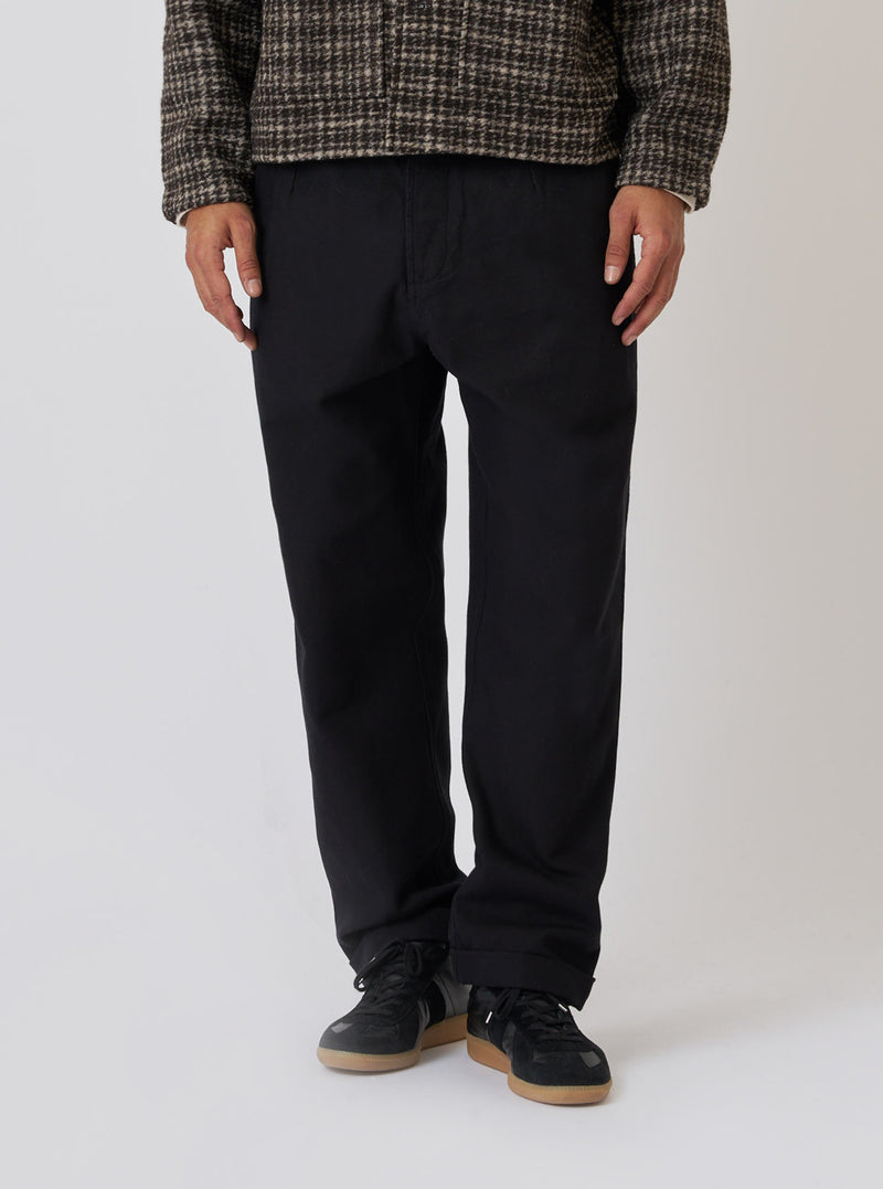 Black Organic Canvas Super Chino