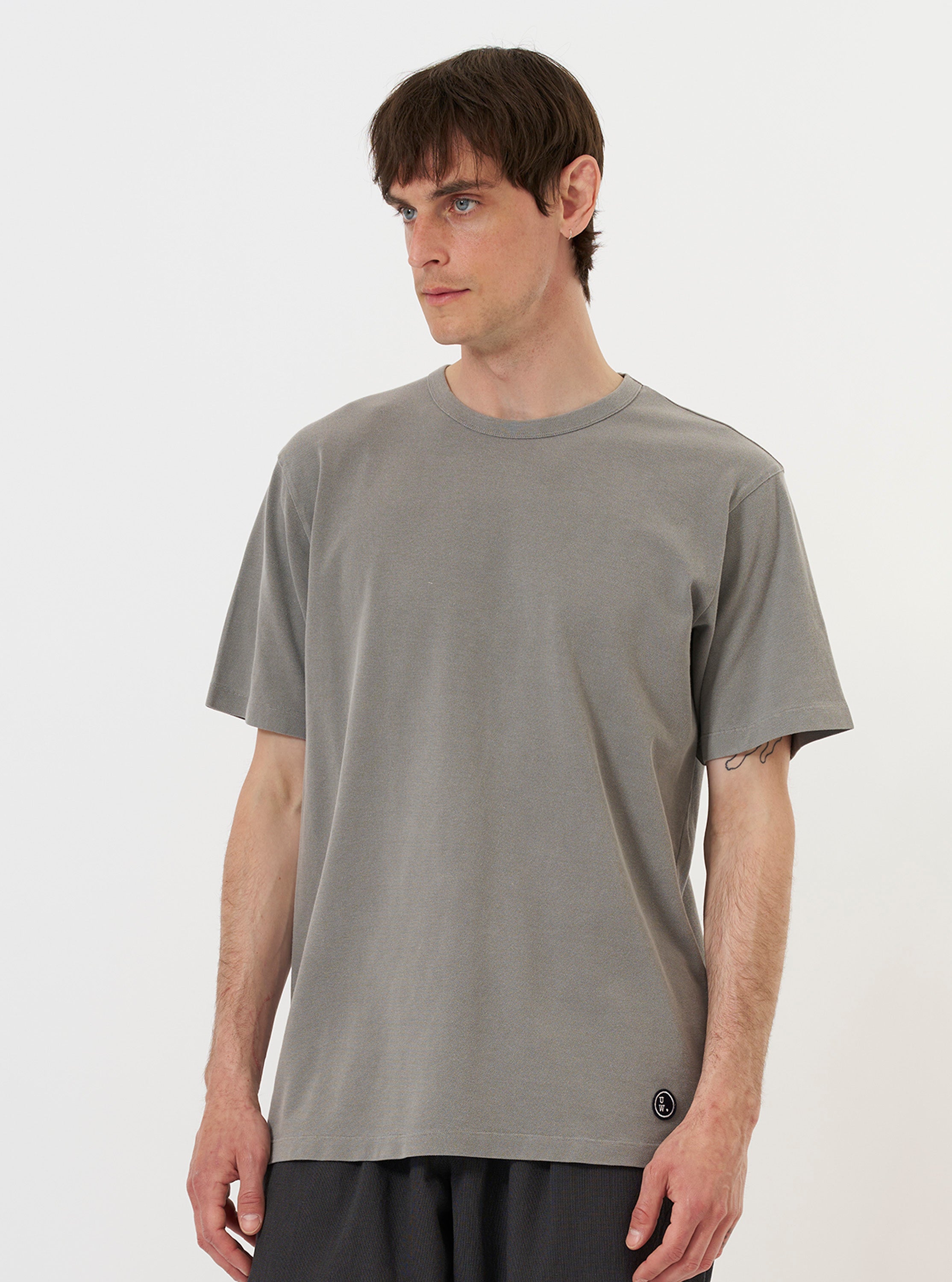 Men's Mid Grey Piquet Core Tee – Universal Works