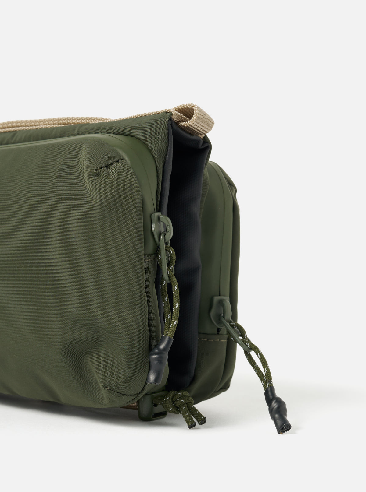 Topologie x Universal Works Rifle Green UW Tech Bottle Sacoche Medium