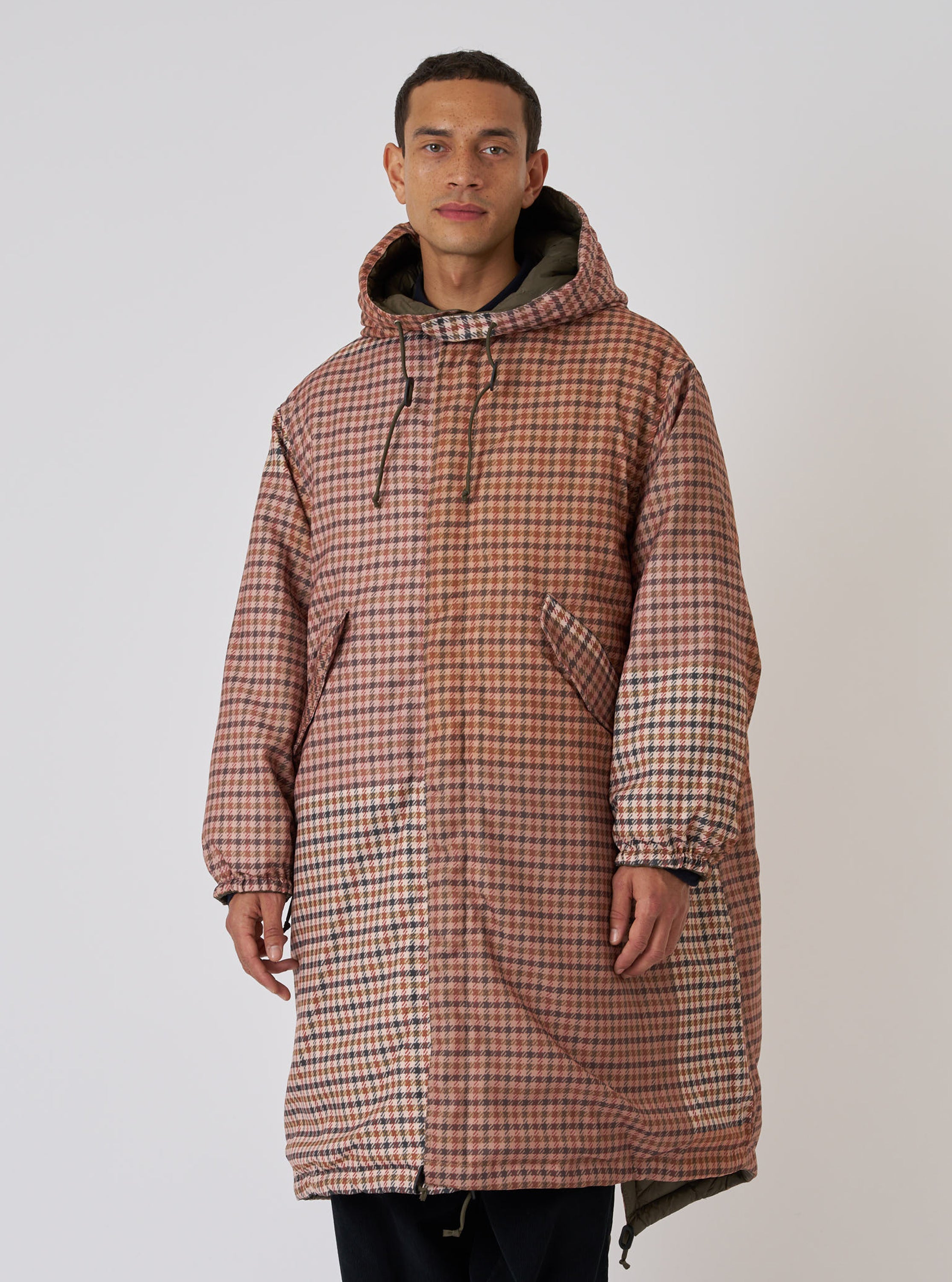TAION x Universal Works Reversible Dark Olive Military Line Parka