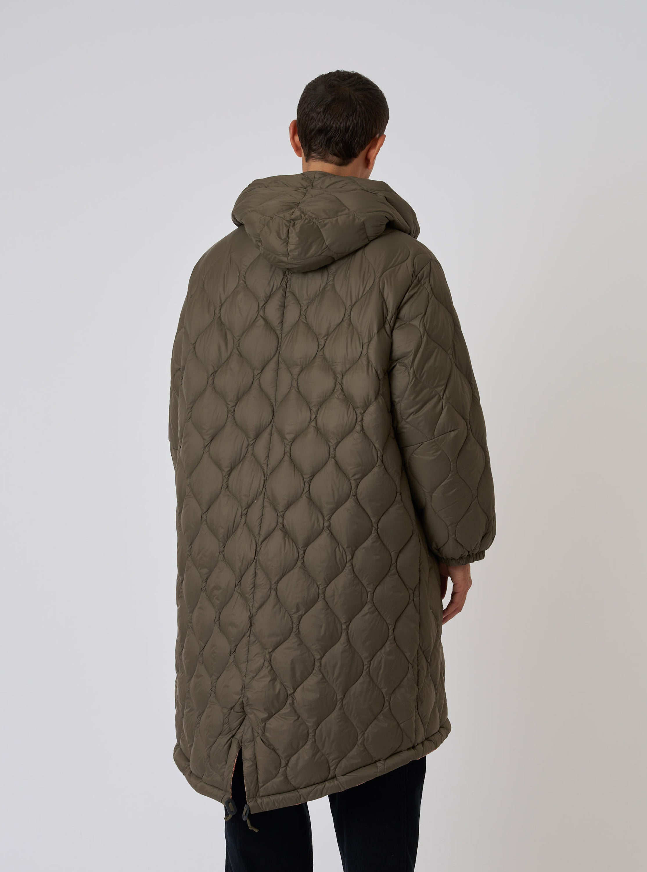 TAION x Universal Works Reversible Dark Olive Military Line Parka
