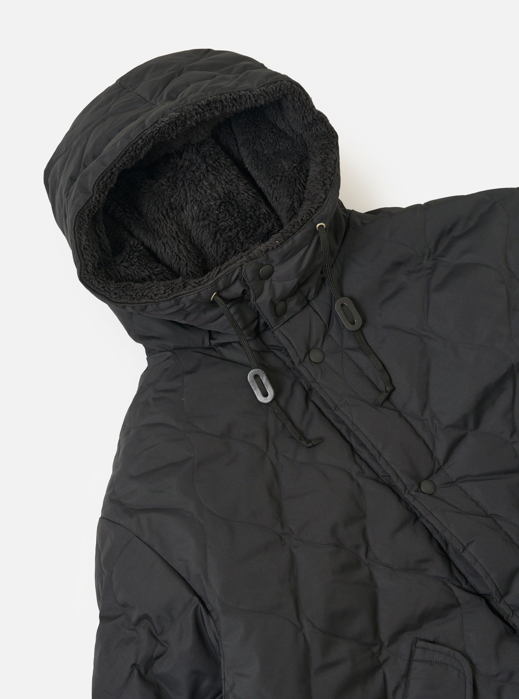 TAION x Universal Works Reversible Black Military Line Sherpa Parka