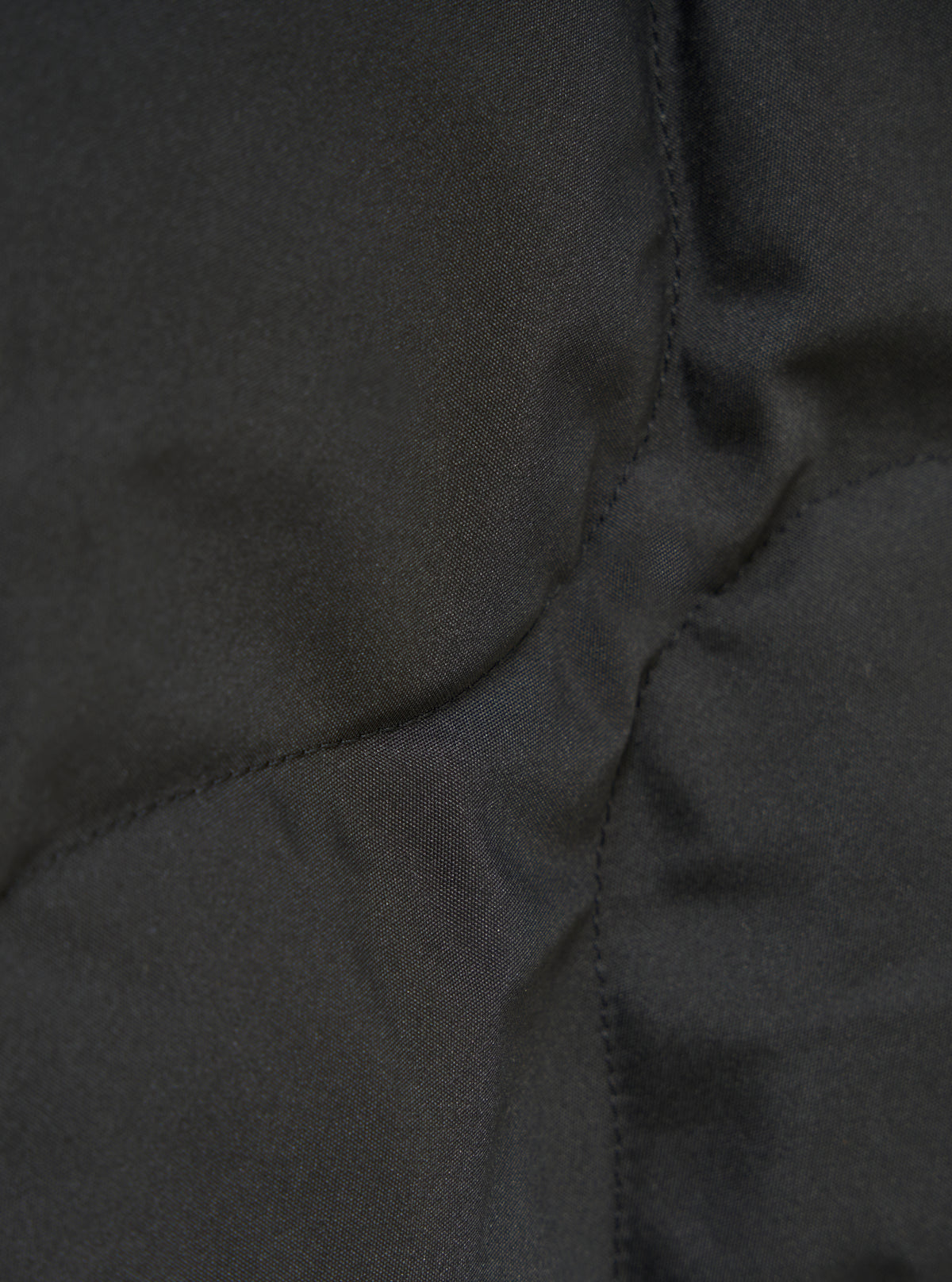 TAION x Universal Works Reversible Black Military Line Sherpa Parka