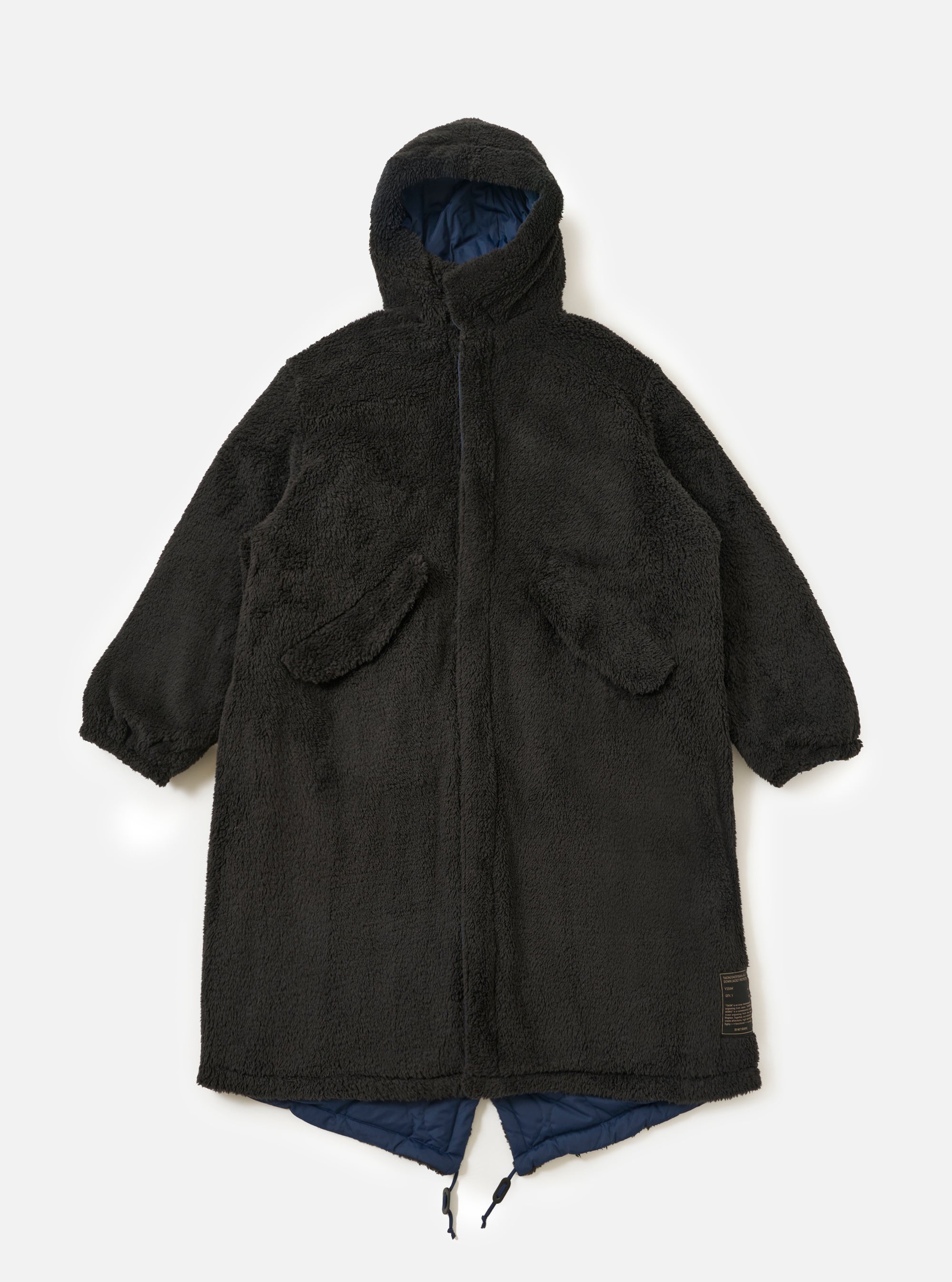 TAION x Universal Works Reversible Dark Navy Military Line Sherpa Parka