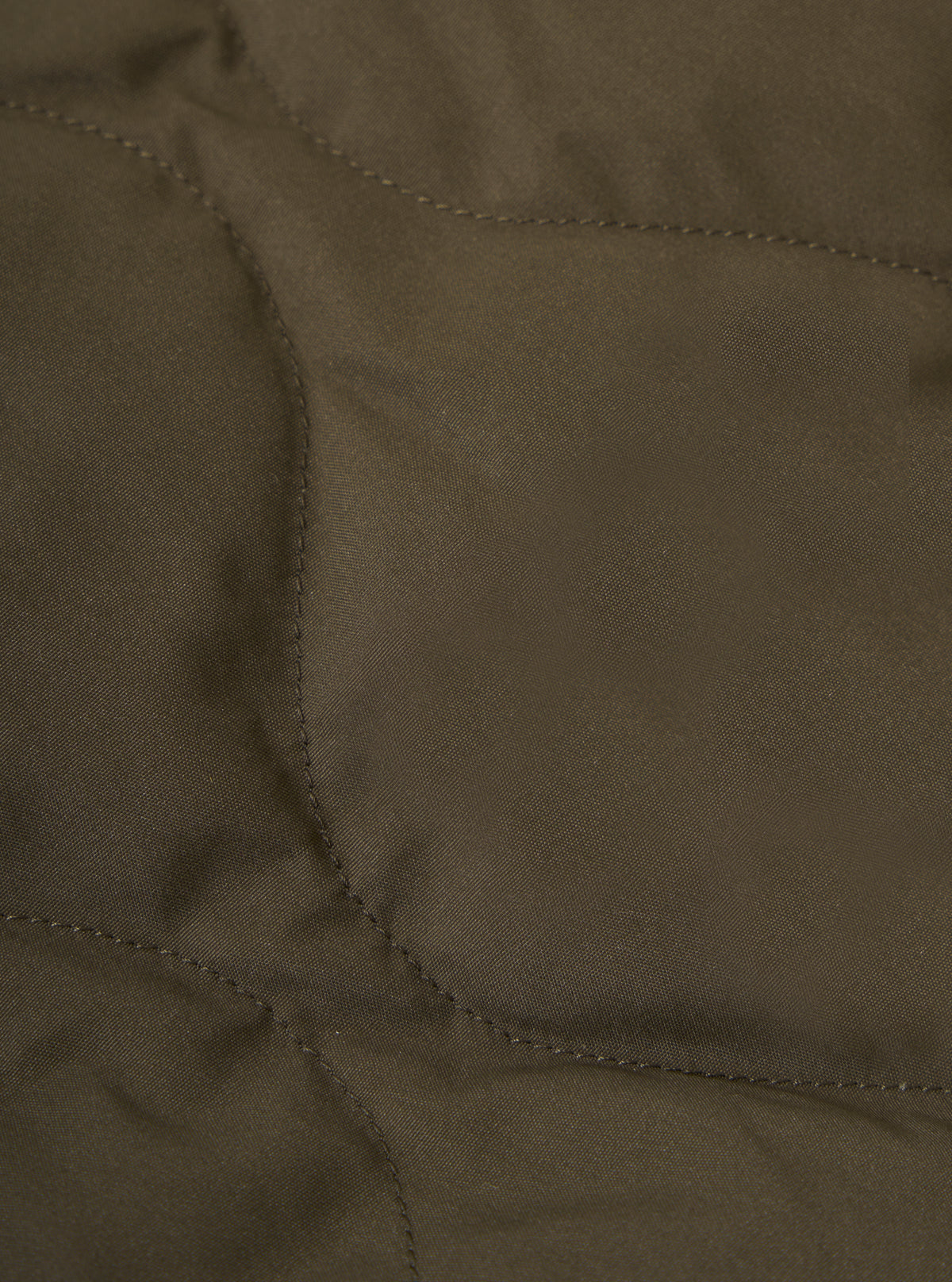 TAION x Universal Works Reversible Dark Olive Military Line Sherpa Parka