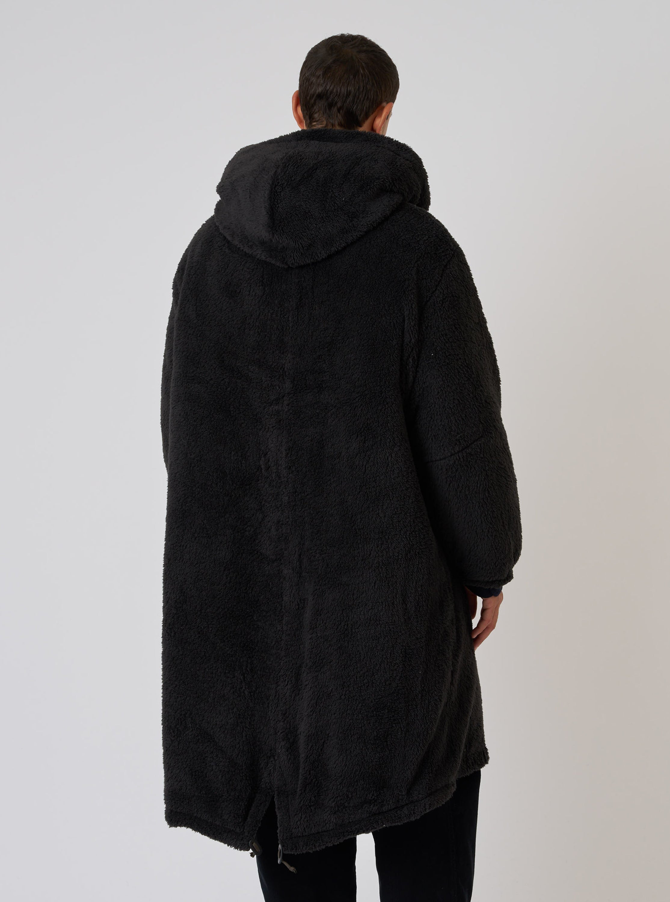 TAION x Universal Works Reversible Dark Navy Military Line Sherpa Park