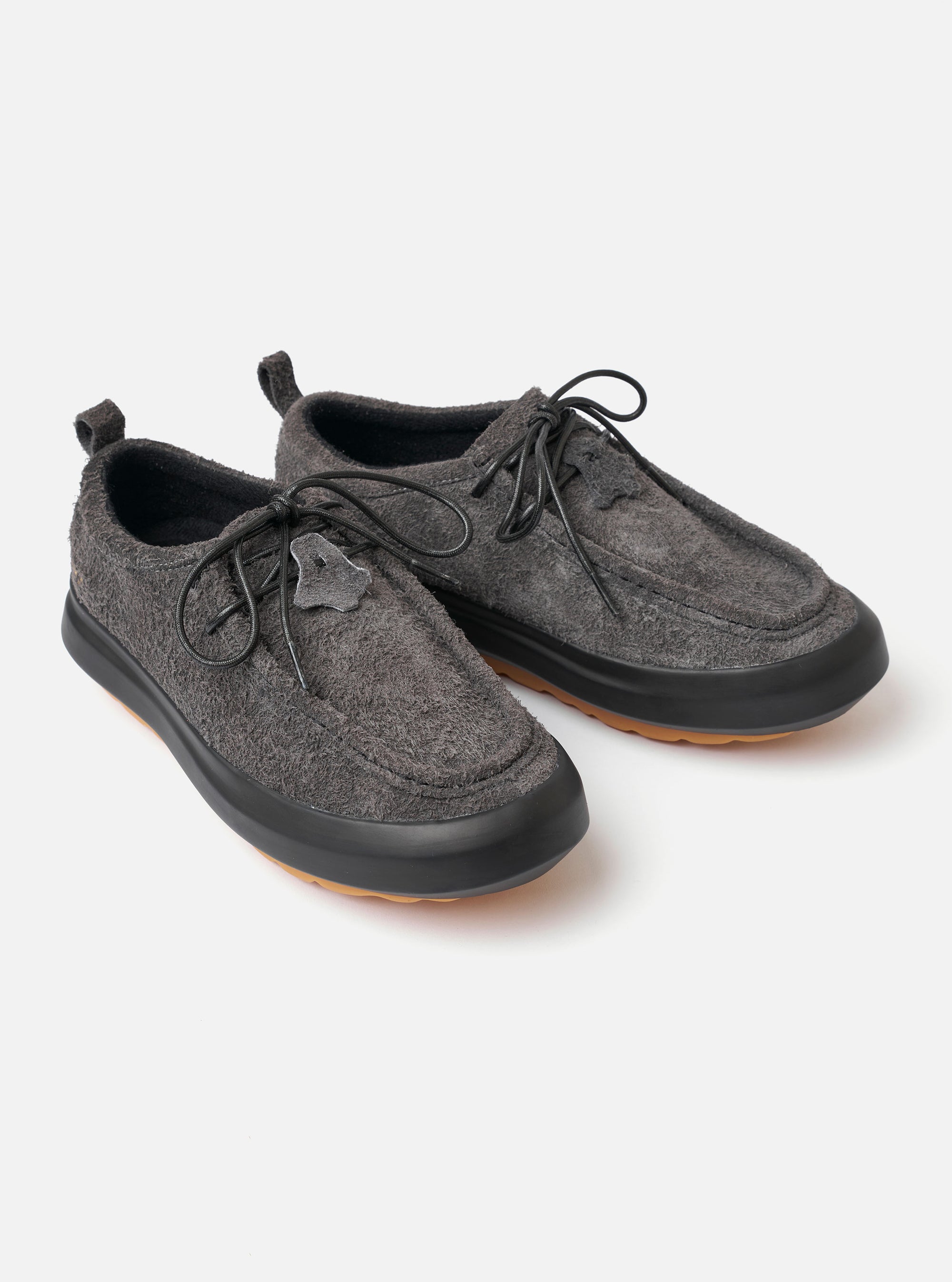 Wander etc. FD/08 Low in Black Asphalt/Gum Hairy Suede
