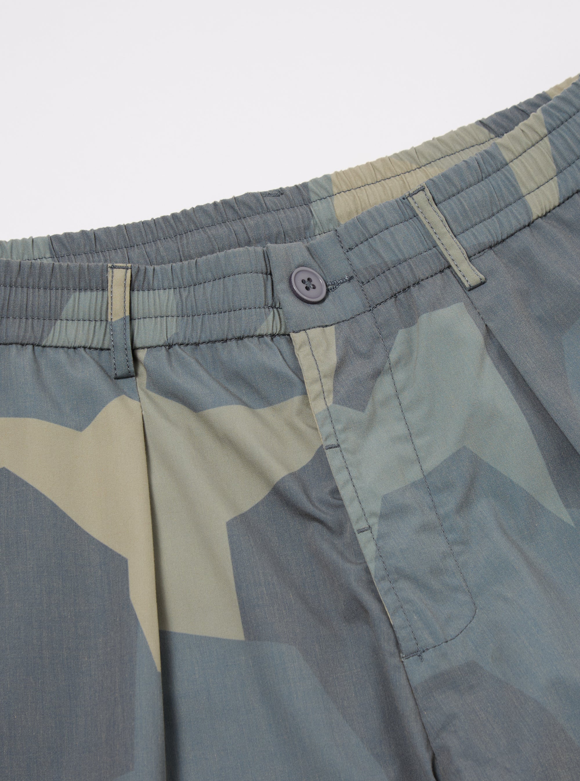 master-piece x Universal Works Blue Camo Recycled Polytech Pleated Track Short