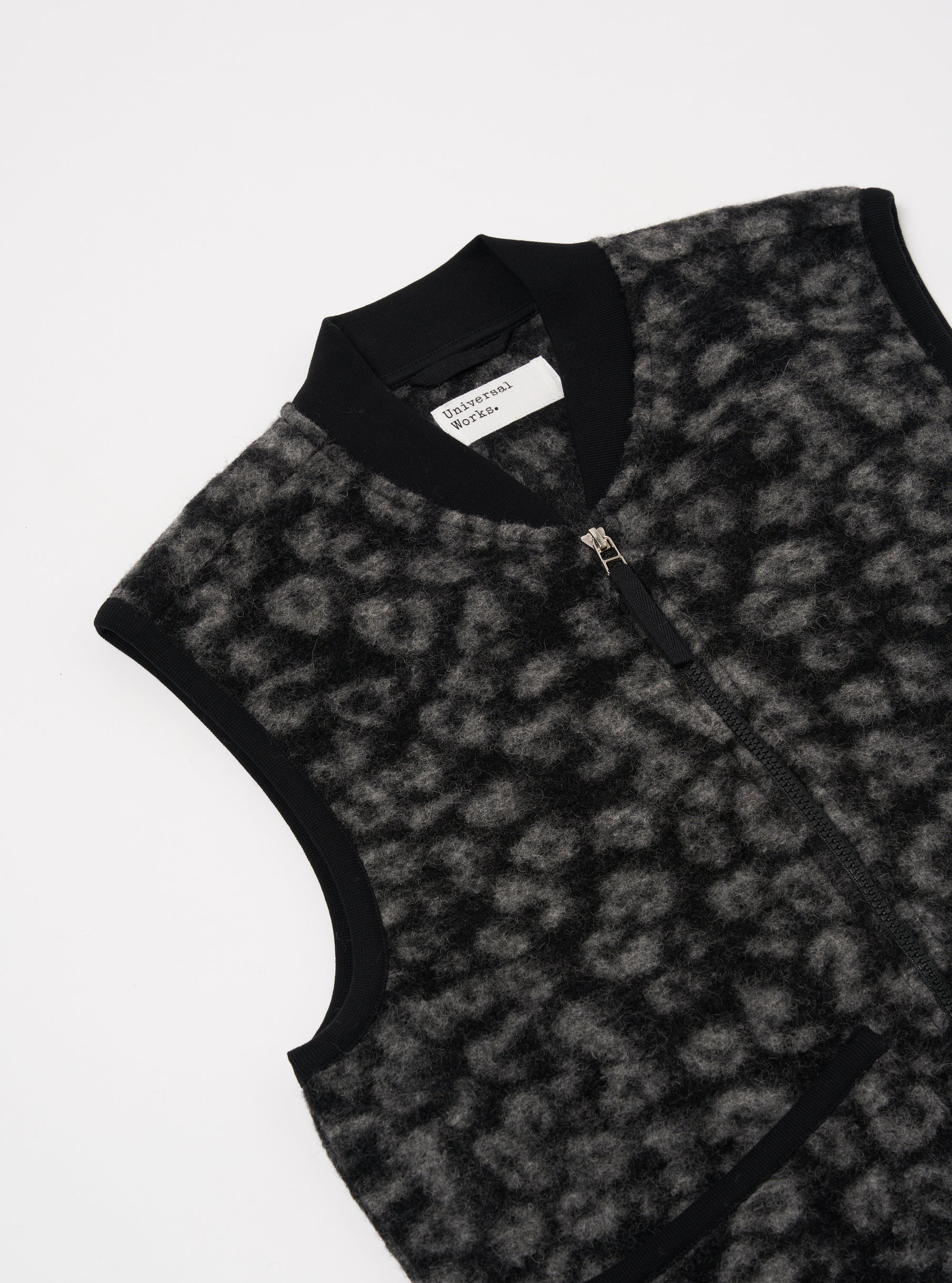 Black/Charcoal Leopard Fleece Zip Waistcoat