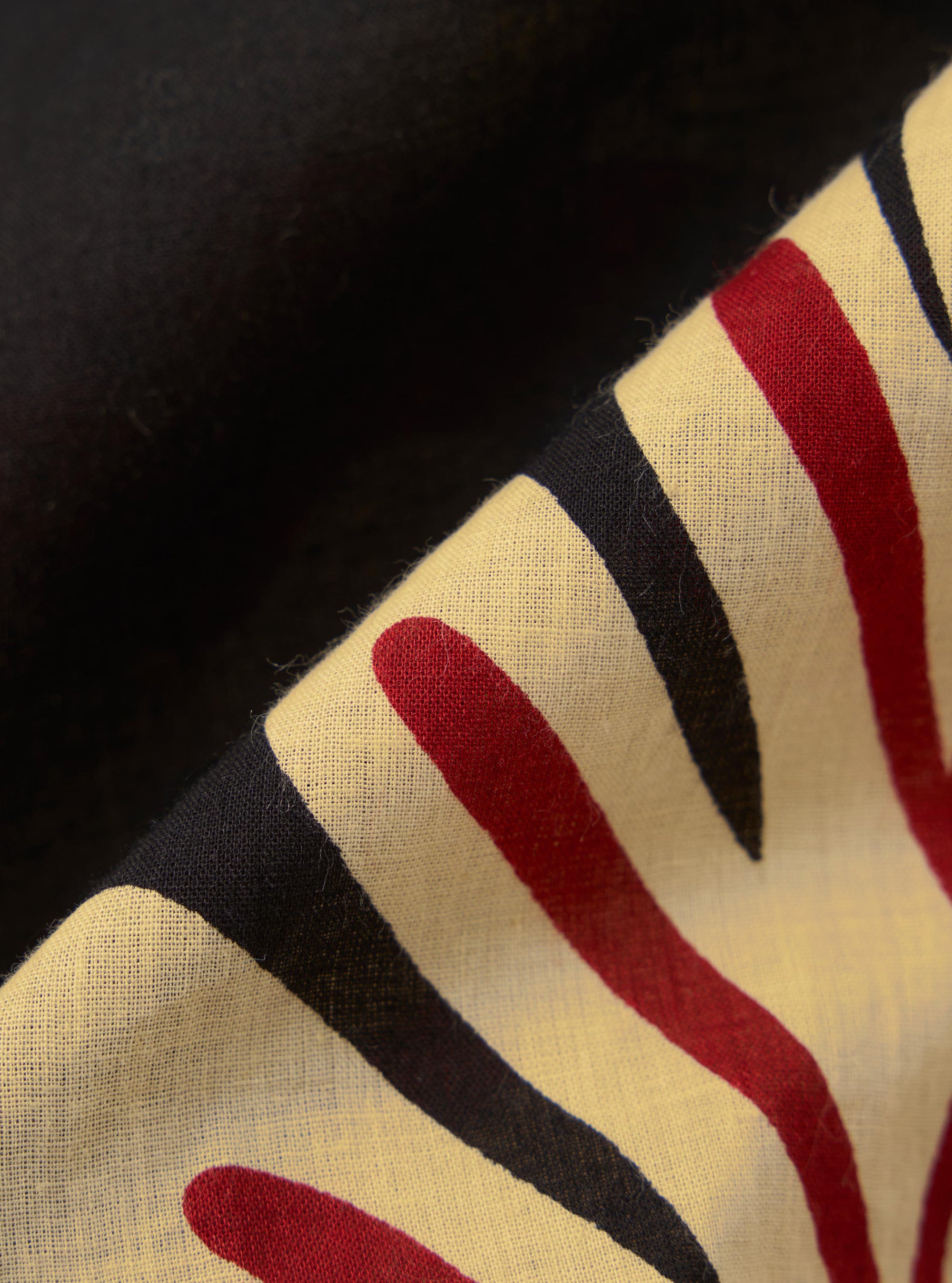 Black Baja Print Road Shirt